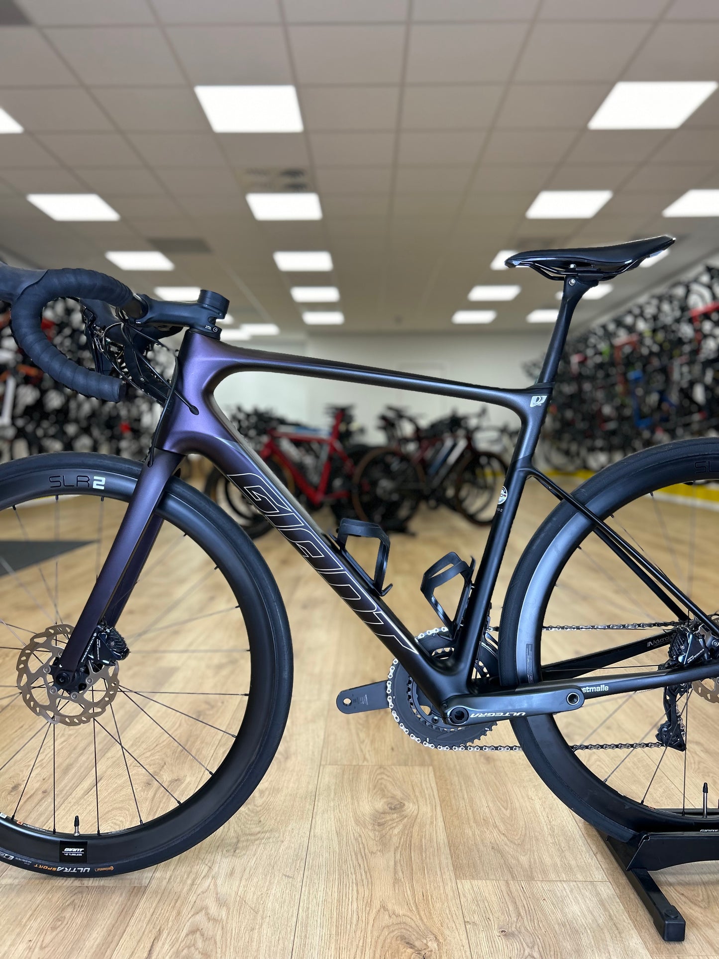 Giant Defy Pro Ultegra Full Carbon Racefiets