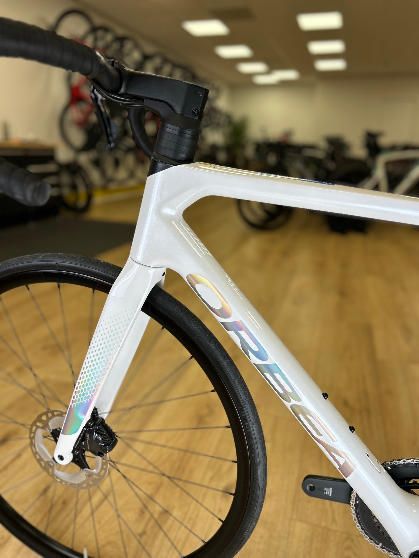 SHOWROOM MODEL Orbea Orca M20 Carbon Disc Racefiets