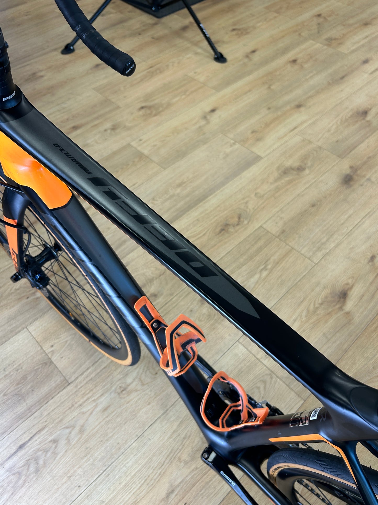 Giant Defy Carbon Racefiets