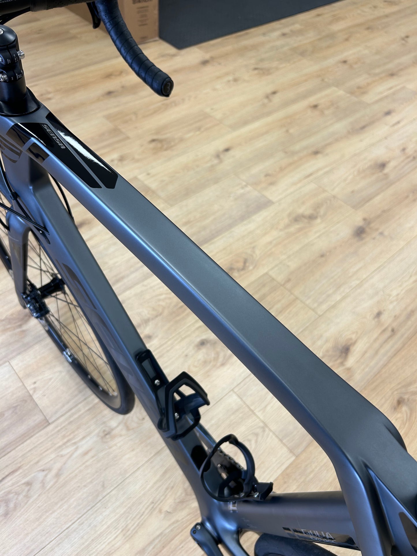 Sensa Giulia Evo MT61 Ultegra Carbon Disc Road Bike
