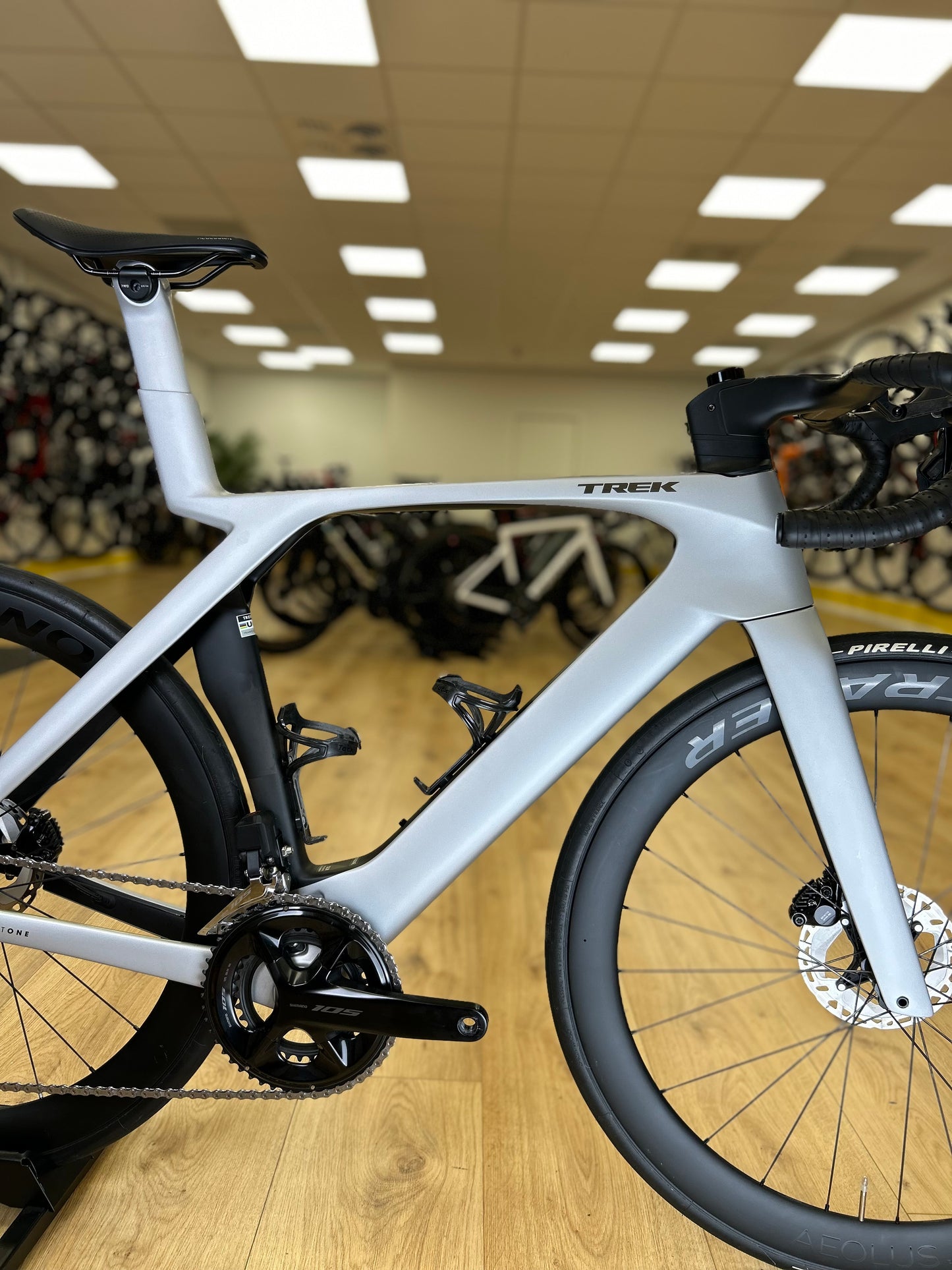 500km Trek Madone SLR 6 Carbon Disc Racefiets
