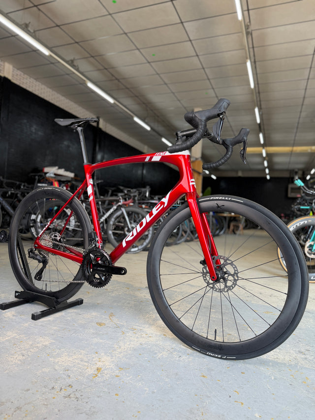 NIEUW Ridley Fenix Di2 Carbon Racefiets
