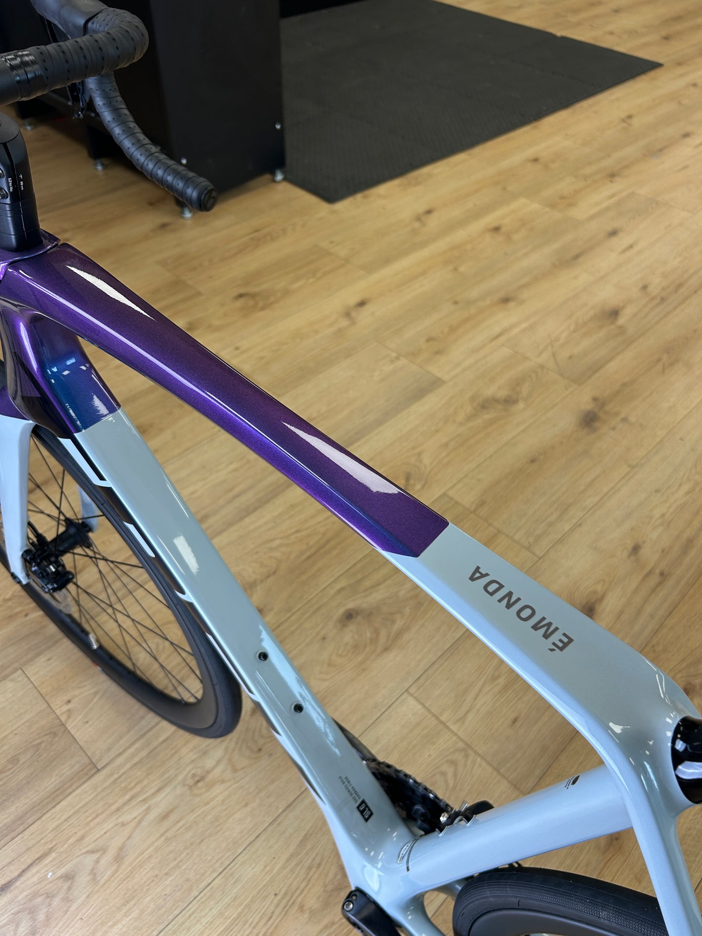 Showroom Model Trek Émonda SL 6 Di2 Carbon Racefiets