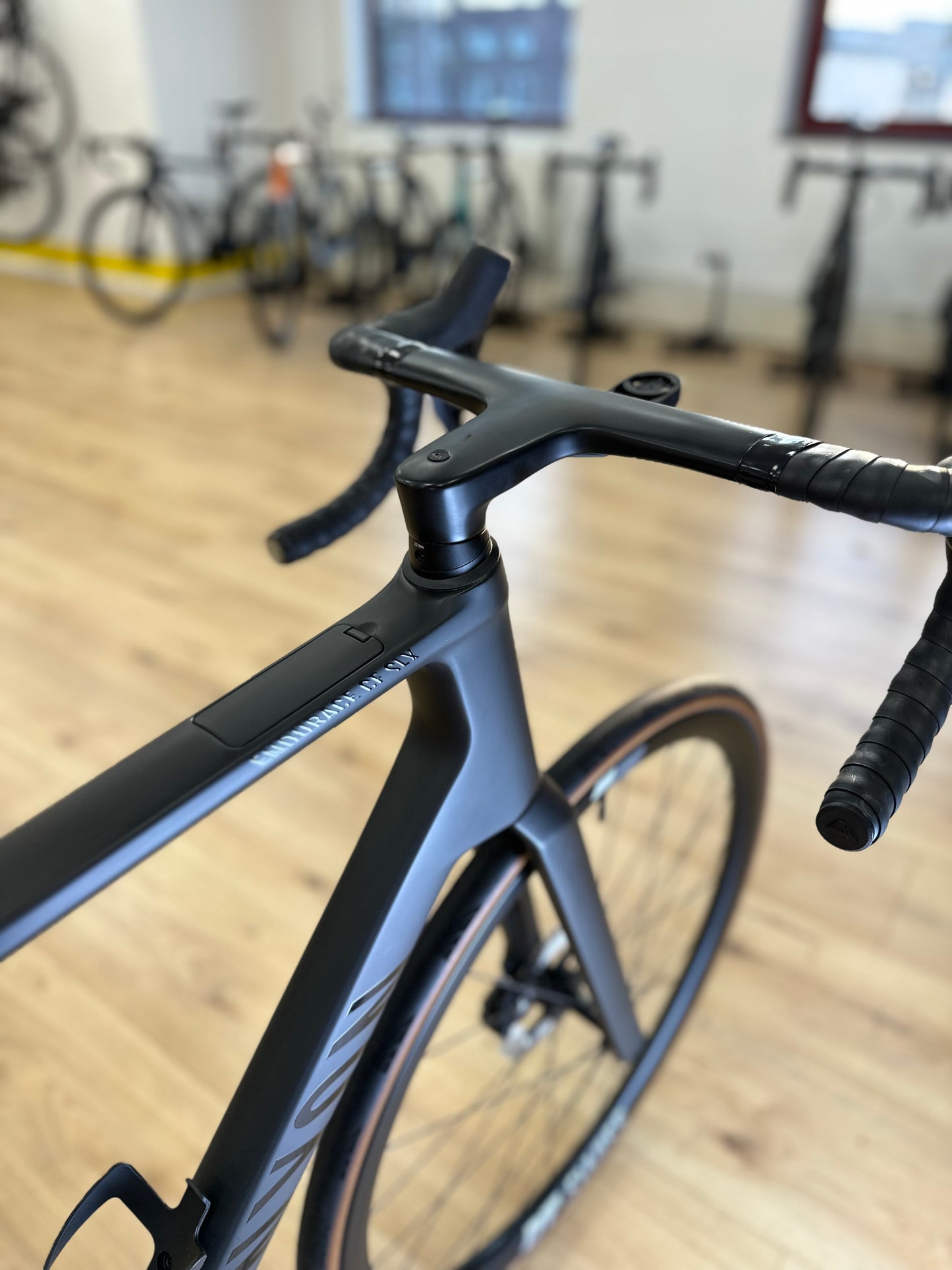 200km Canyon Endurace Di2 Carbon Disc Road Bike