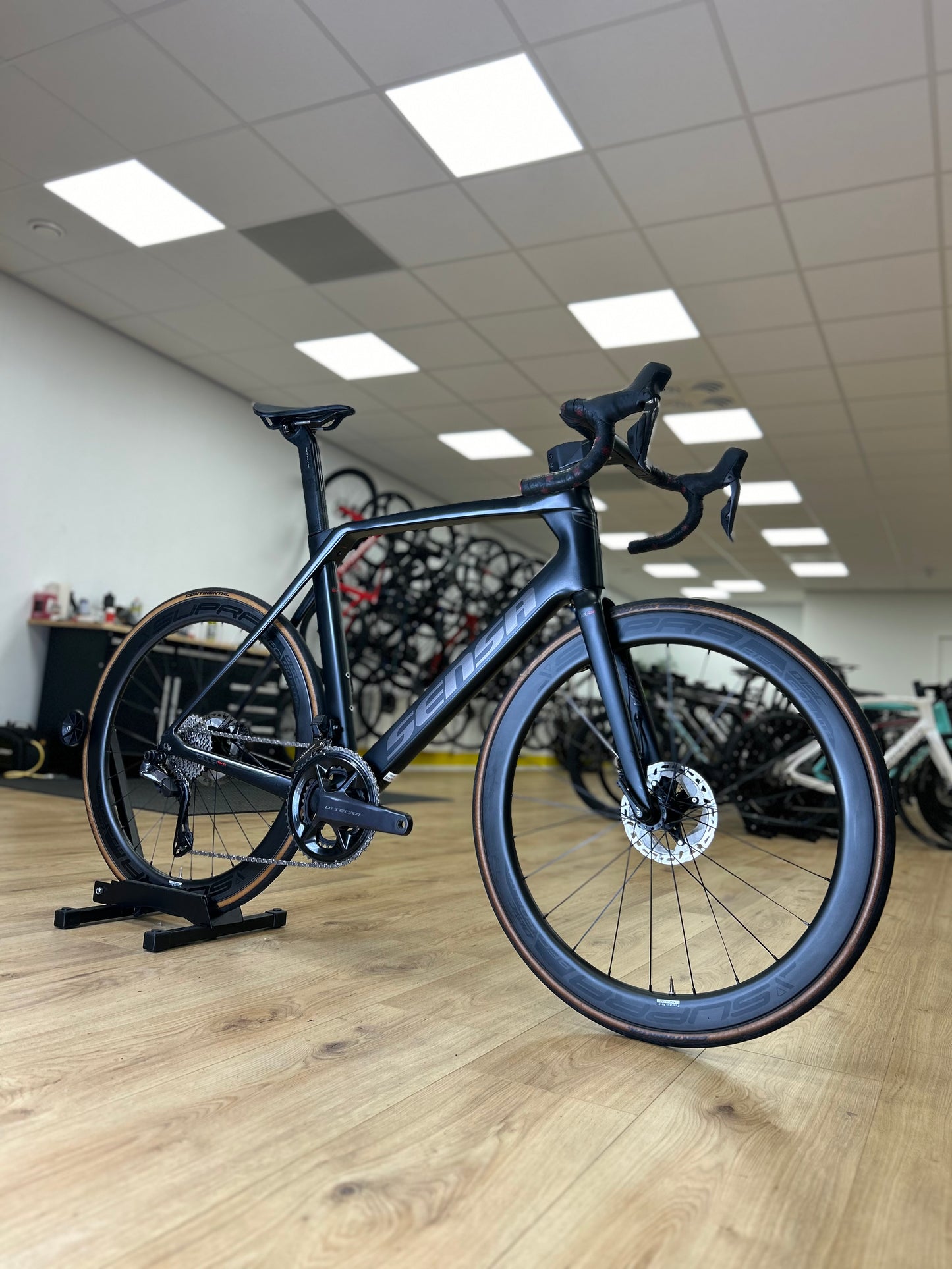 Sensa Giulia Evo Di2 Carbon Disc Racefiets