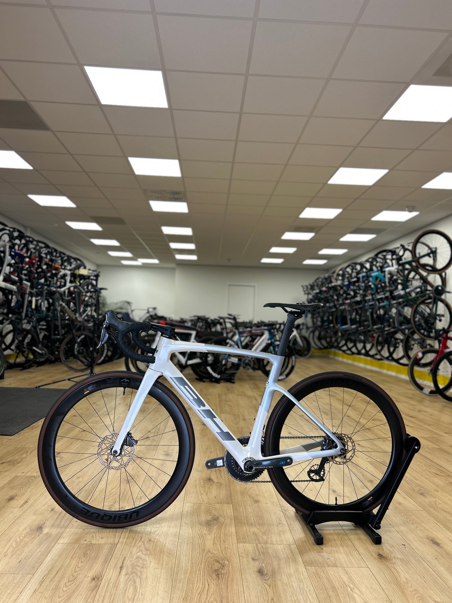 BH RS1 3.0 Di2 Carbon Racefiets