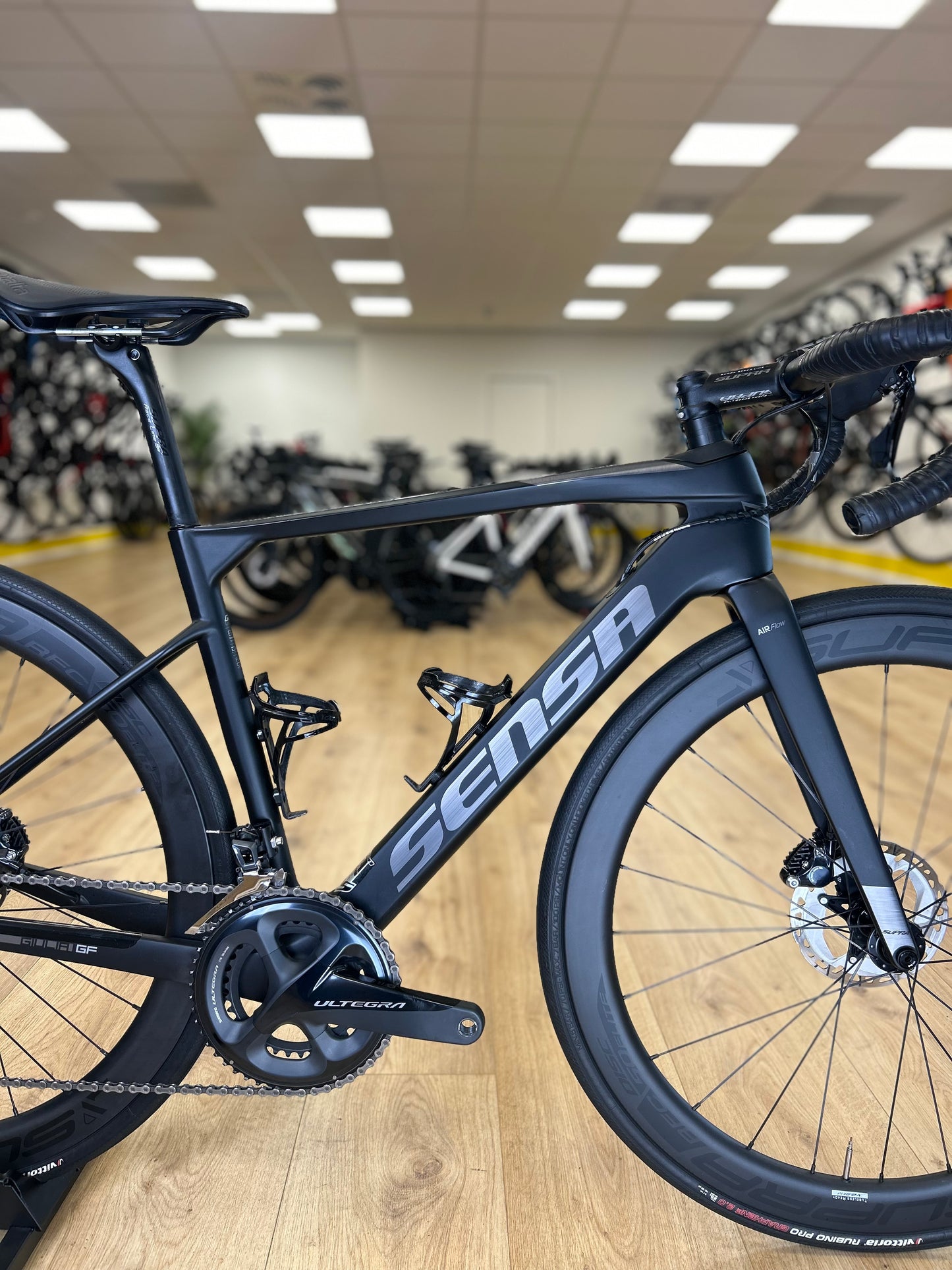 Sensa Giulia GF Ultegra Carbon Disc Racefiets