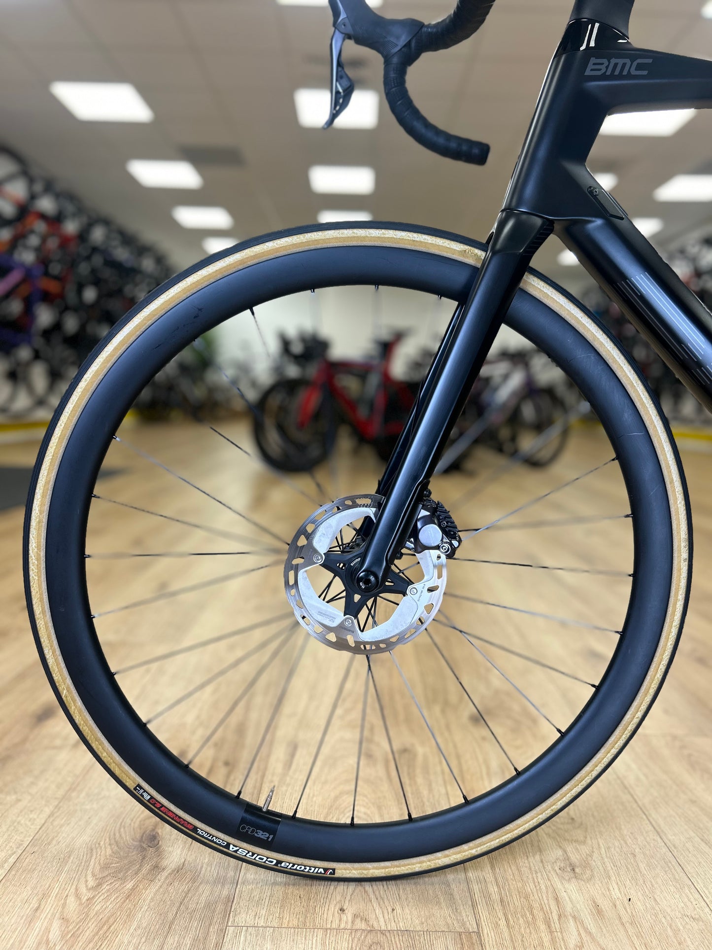 BMC Road Machine 01 Di2 Carbon Disc Racefiets