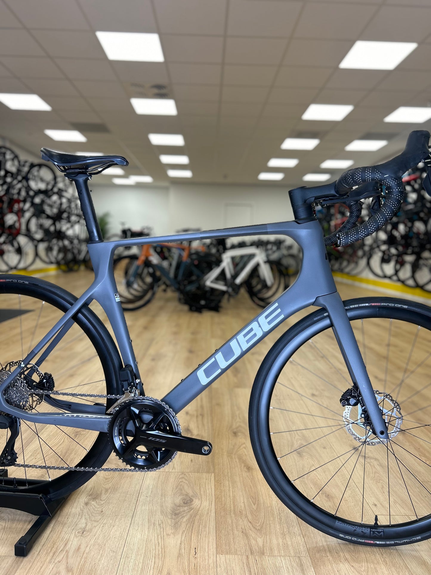 Cube Agree Di2 Carbon Racefiets