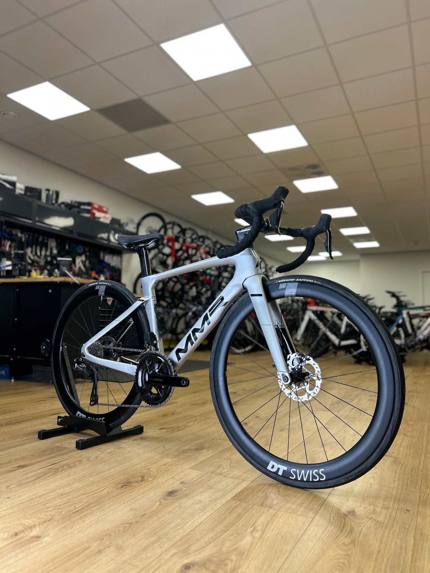 MMR Aero Adrenaline Di2 Carbon Racefiets