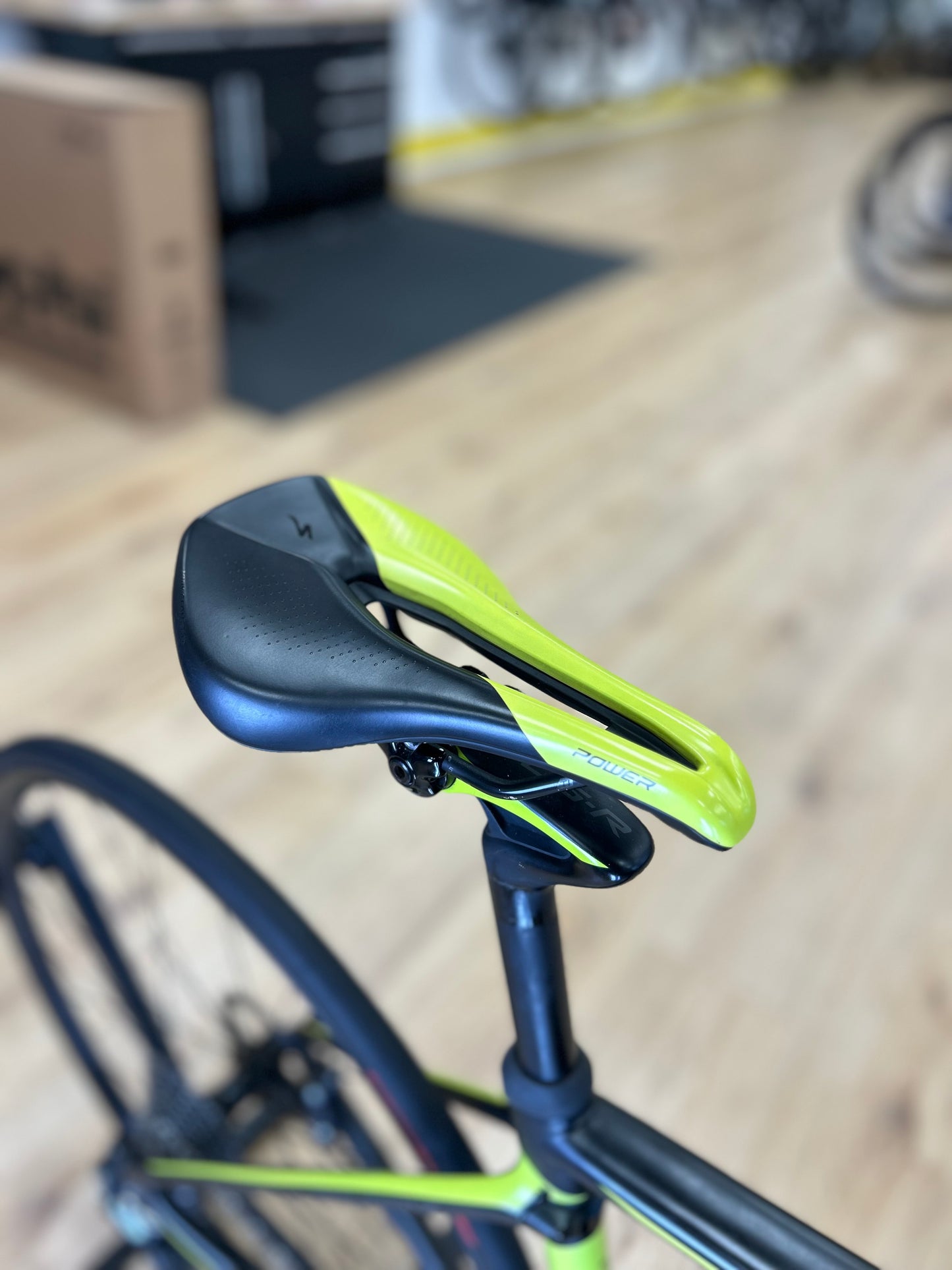 Specialized Roubaix Di2 Carbon Racefiets
