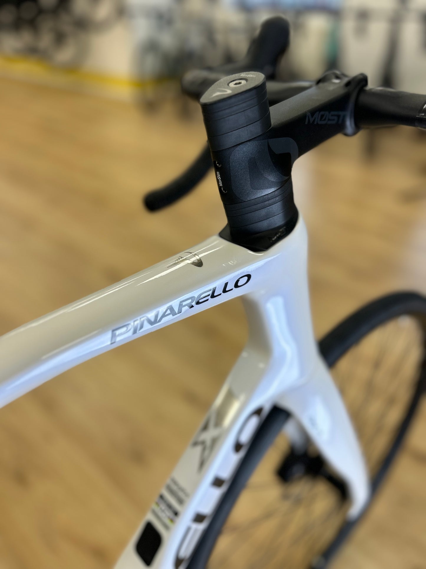 NIEUW Pinarello X1 Carbon Disc Racefiets