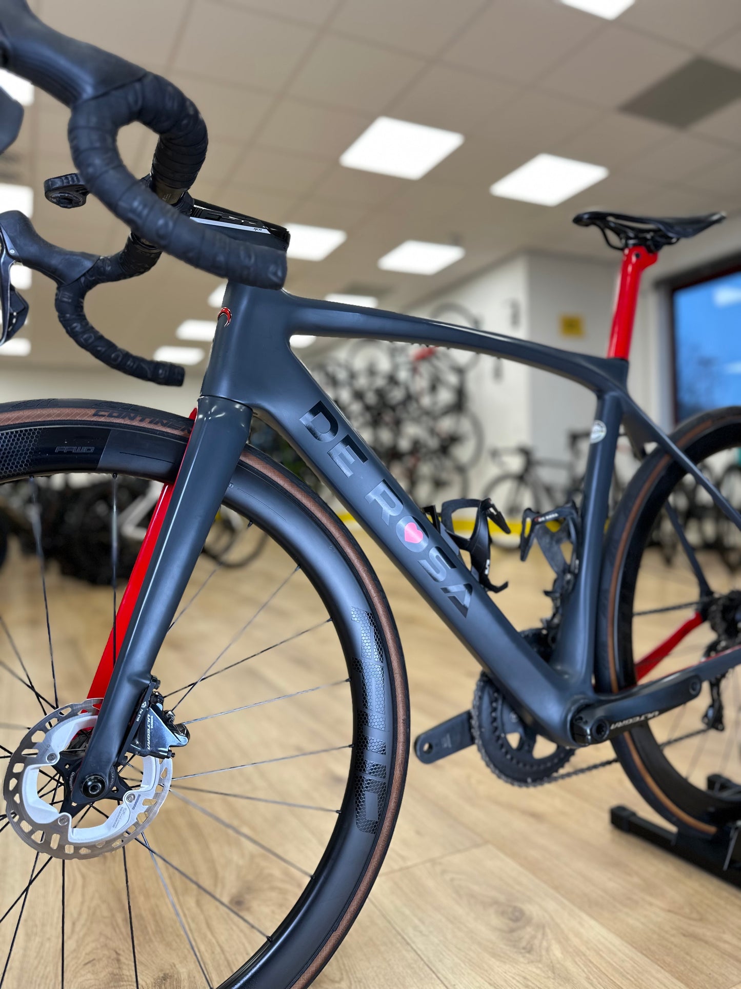 De Rosa Idol Di2 Carbon Disc Racefiets