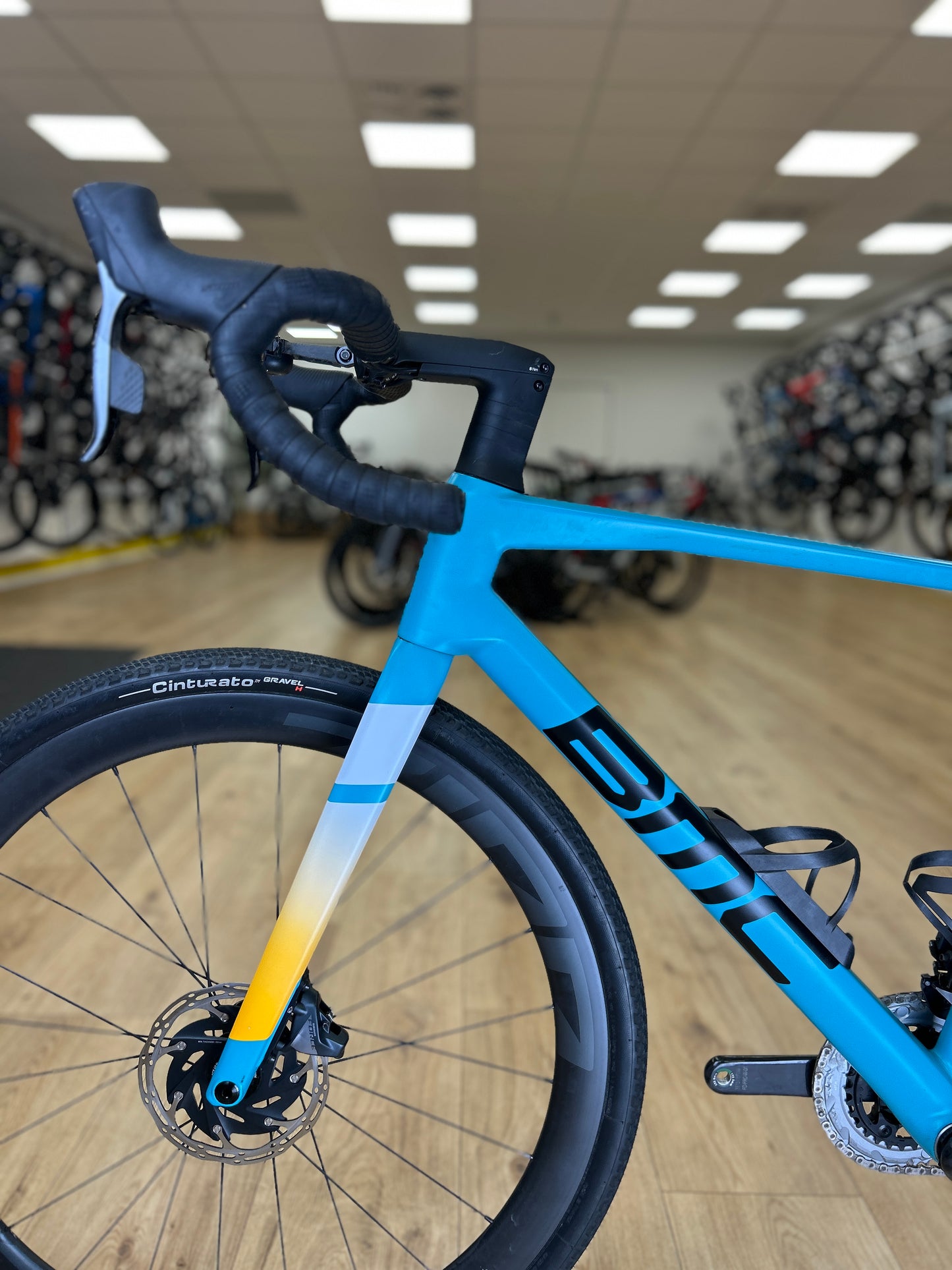 BMC KAIUS 01 Carbon Gravel Fiets