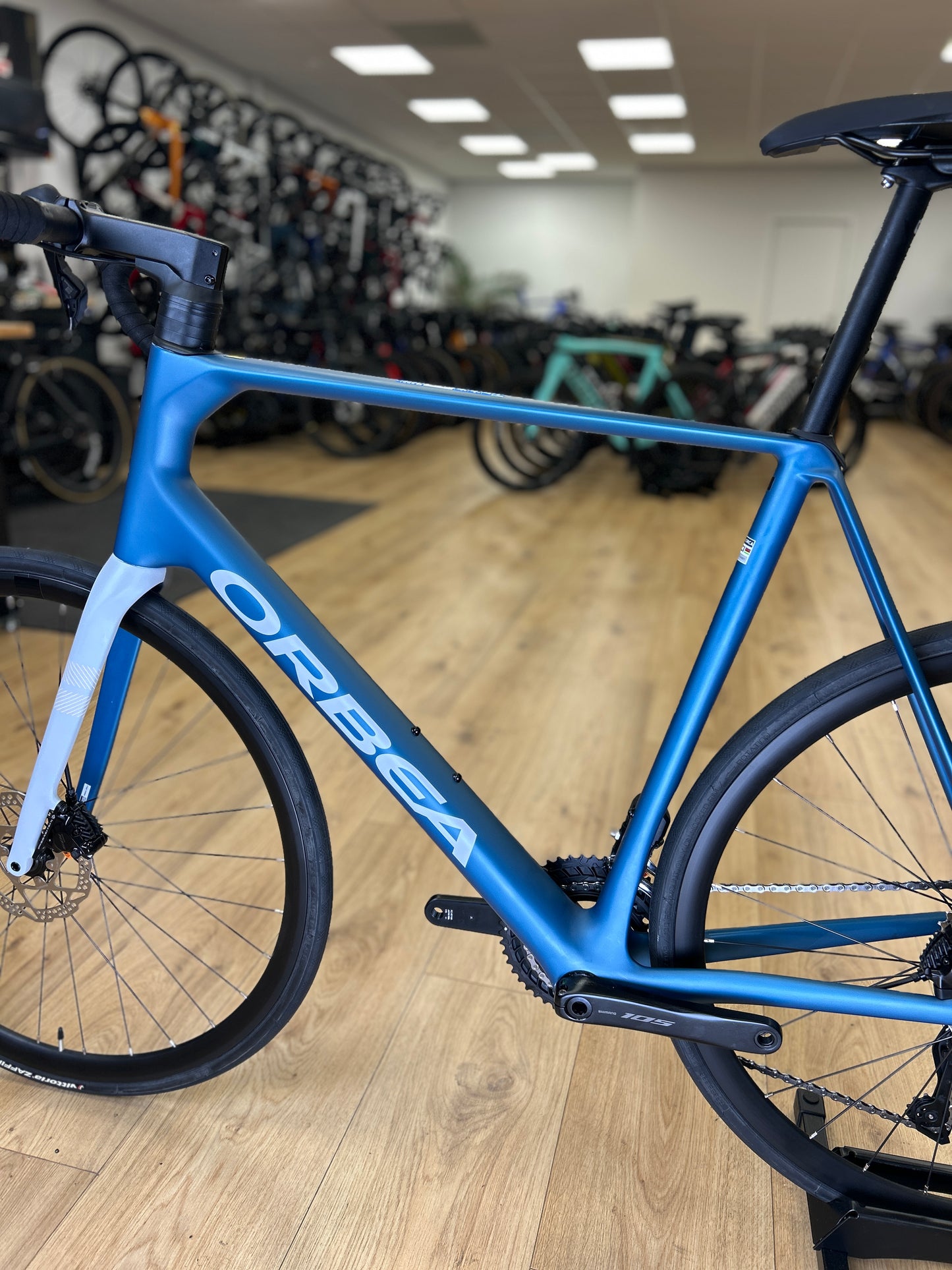 0km Showroom Model Orbea Orca M30i Di2 Carbon Racefiets