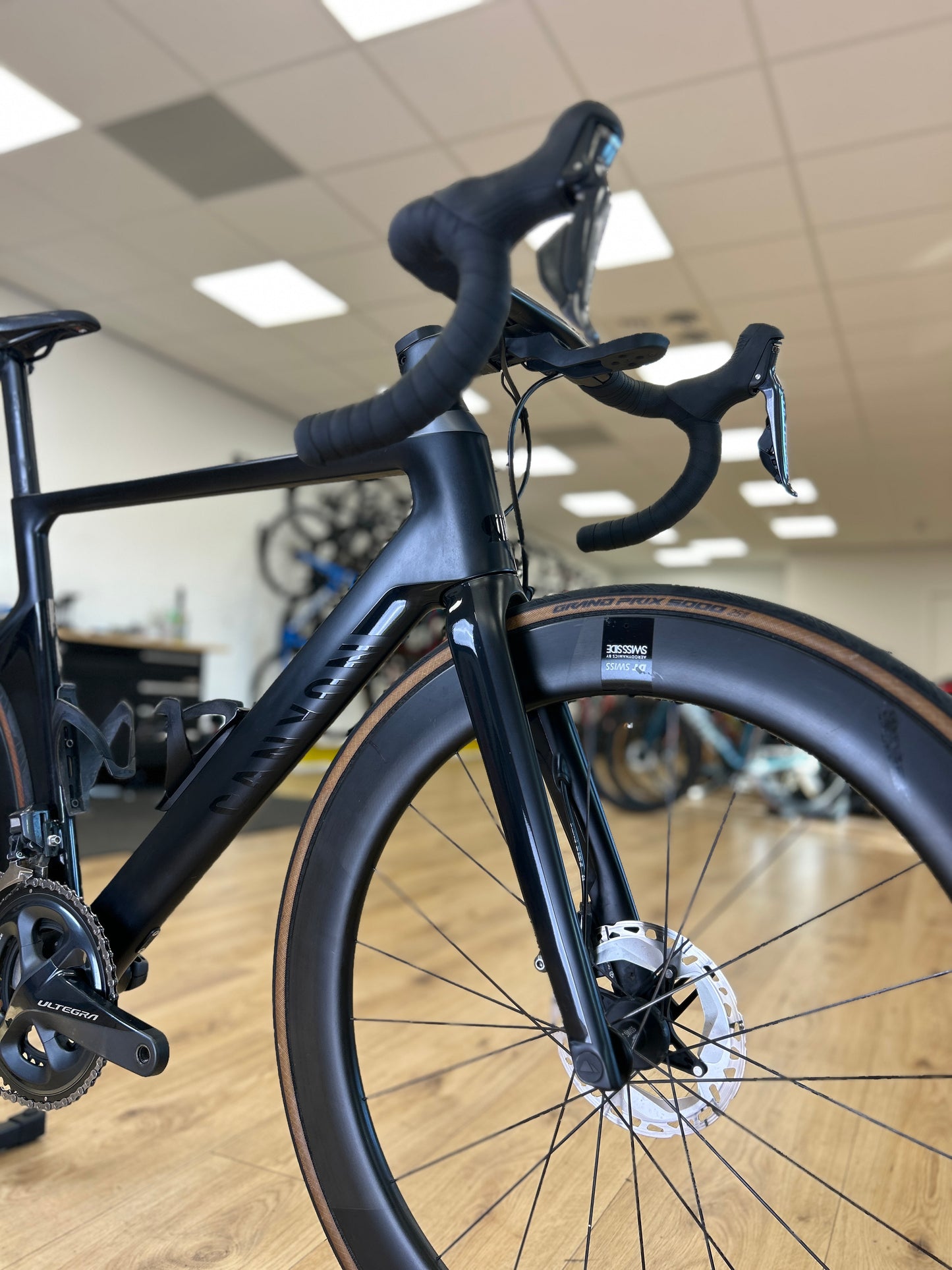 Canyon Aeroad CF SL Di2 Carbon Racefiets