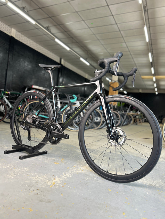 Bianchi Specialissima Di2 Carbon Road Bike