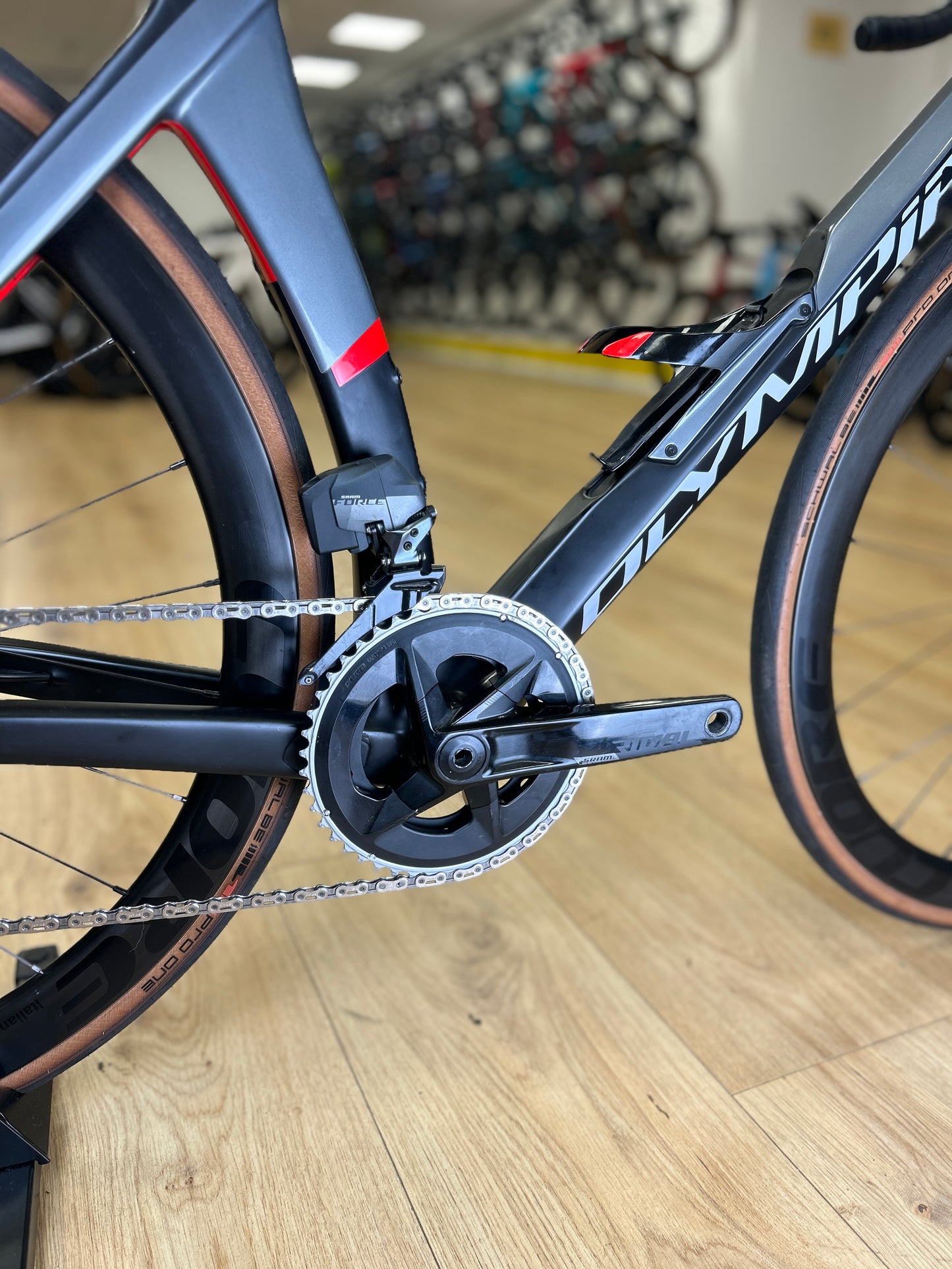 Olympia Boost AXS Carbon Racefiets