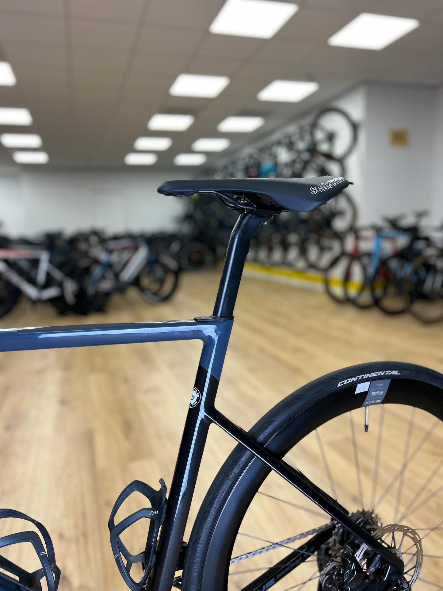 Focus Izalco MAX 9.7 AXS Carbon Racefiets