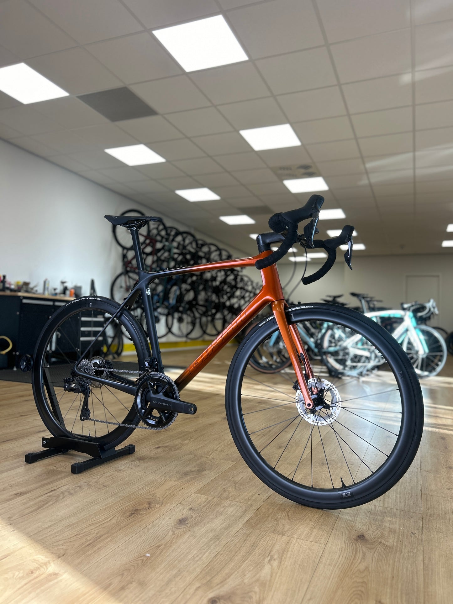 Giant TCR Di2 Carbon Disc Racefiets