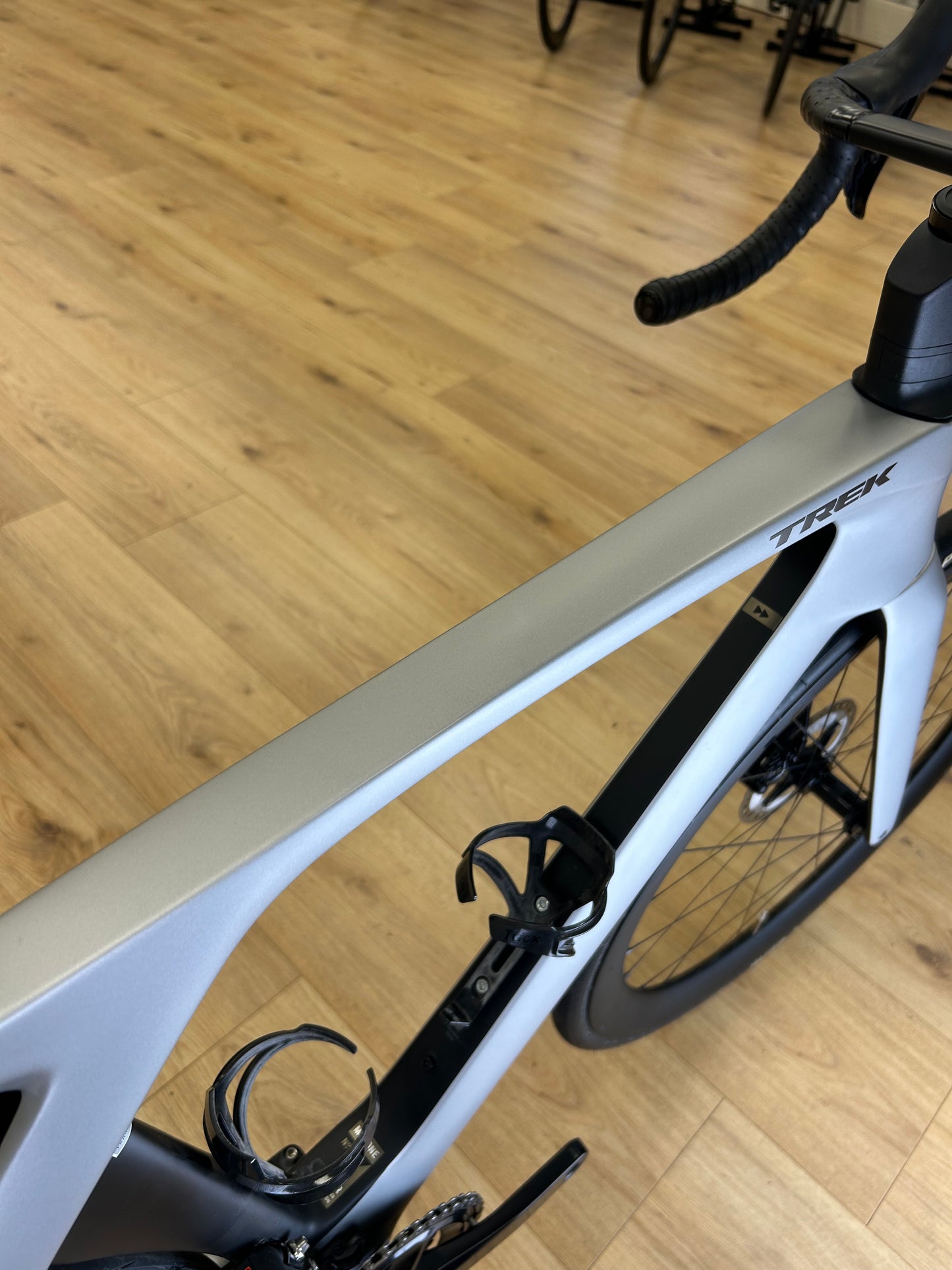 500km Trek Madone SLR 6 Carbon Disc Racefiets