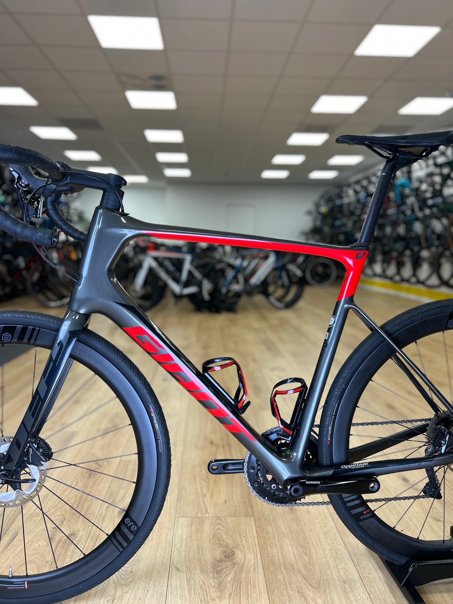 Giant Defy Advanced Pro Carbon Racefiets