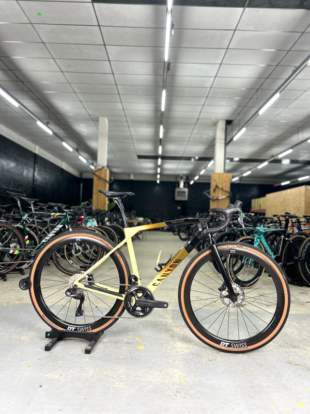 Canyon Grail CF SLX 9 Di2 Gravel Fiets