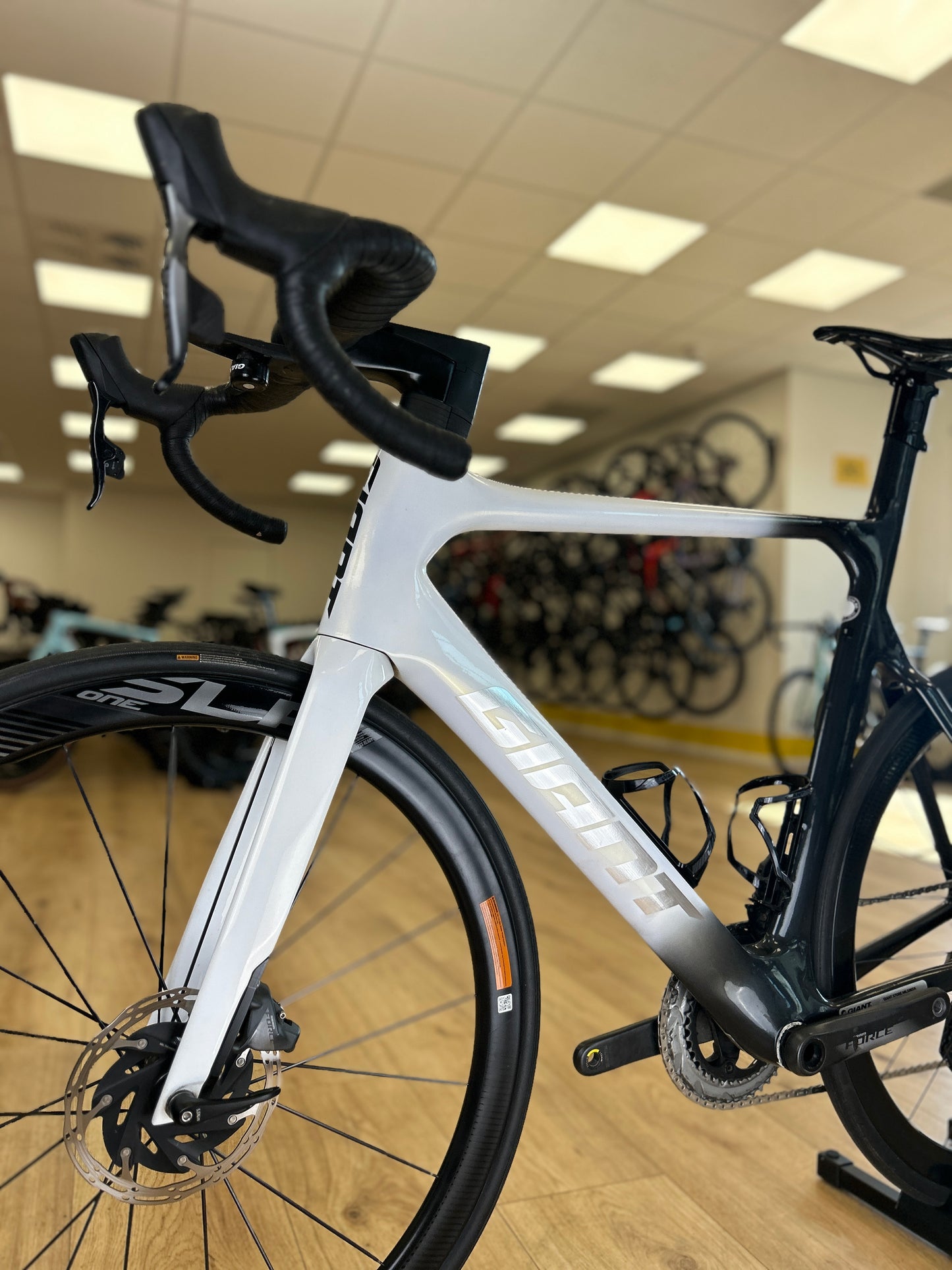 Giant Propel Advanced SL AXS Carbon Disc Racefiets