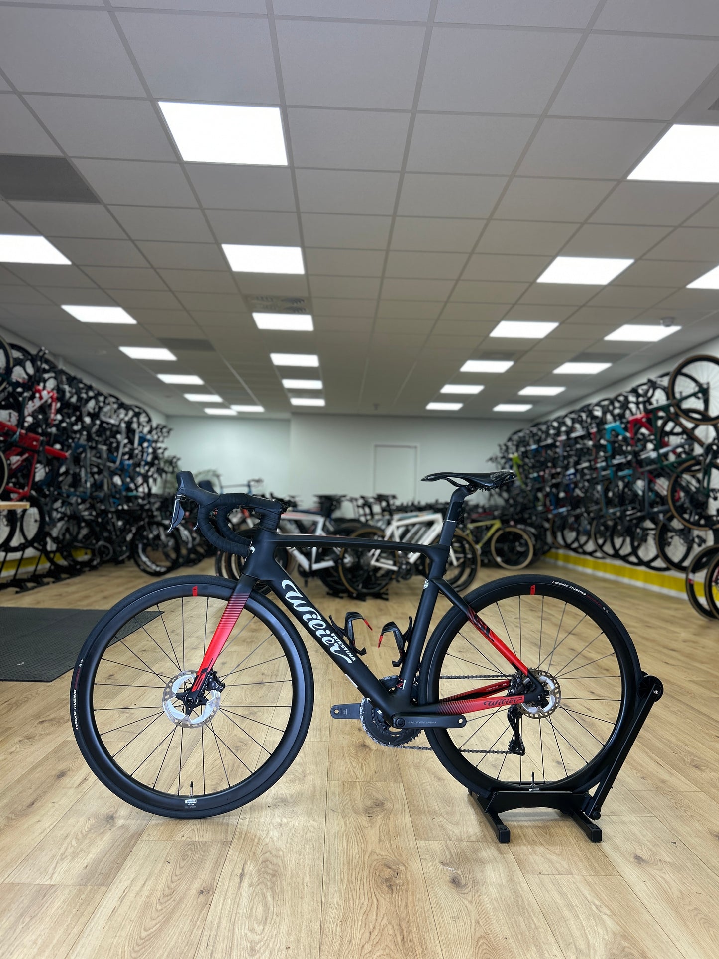 1000km Wilier Cento10 SL Di2 Carbon Racefiets
