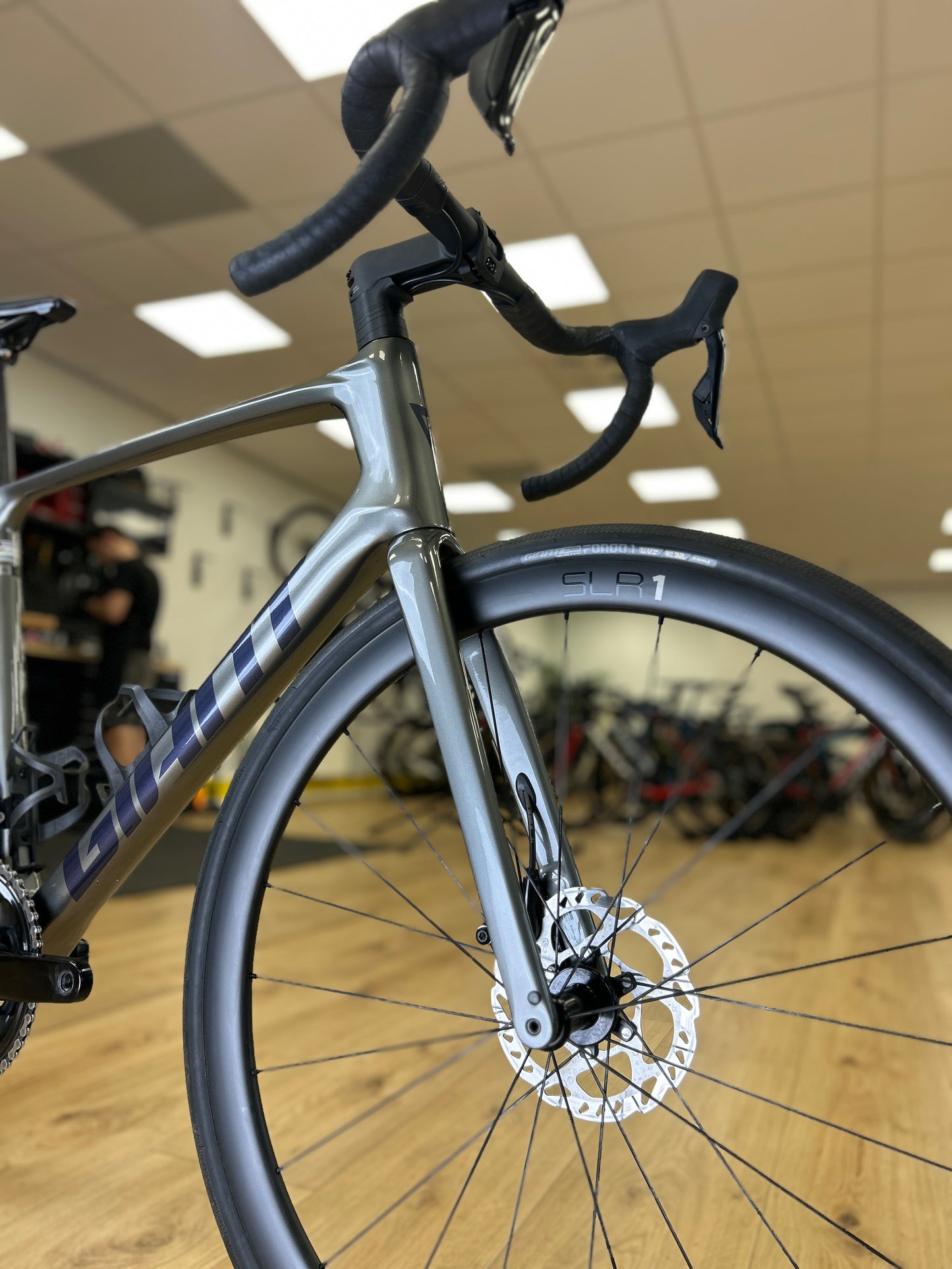 Giant Defy Advanced Di2 Carbon Racefiets