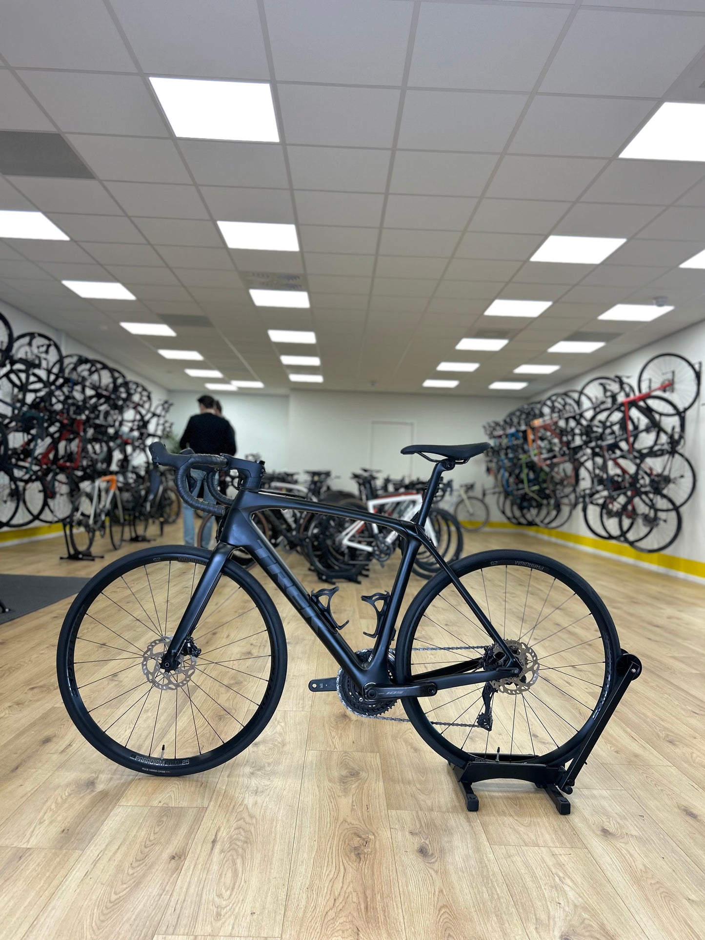 500kmTrek Domane Sl6 Di2Carbon Disc Racefiets