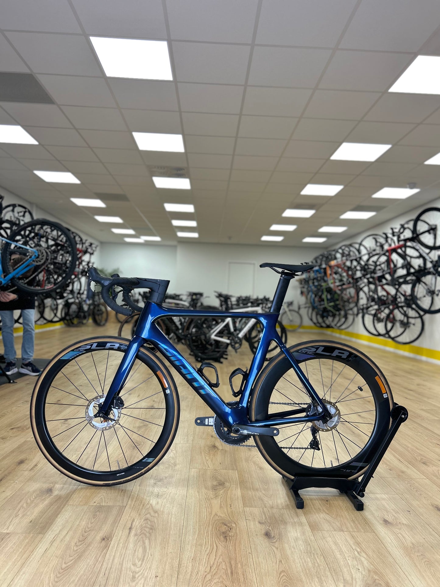 Giant Propel Di2 Carbon Disc Racefiets