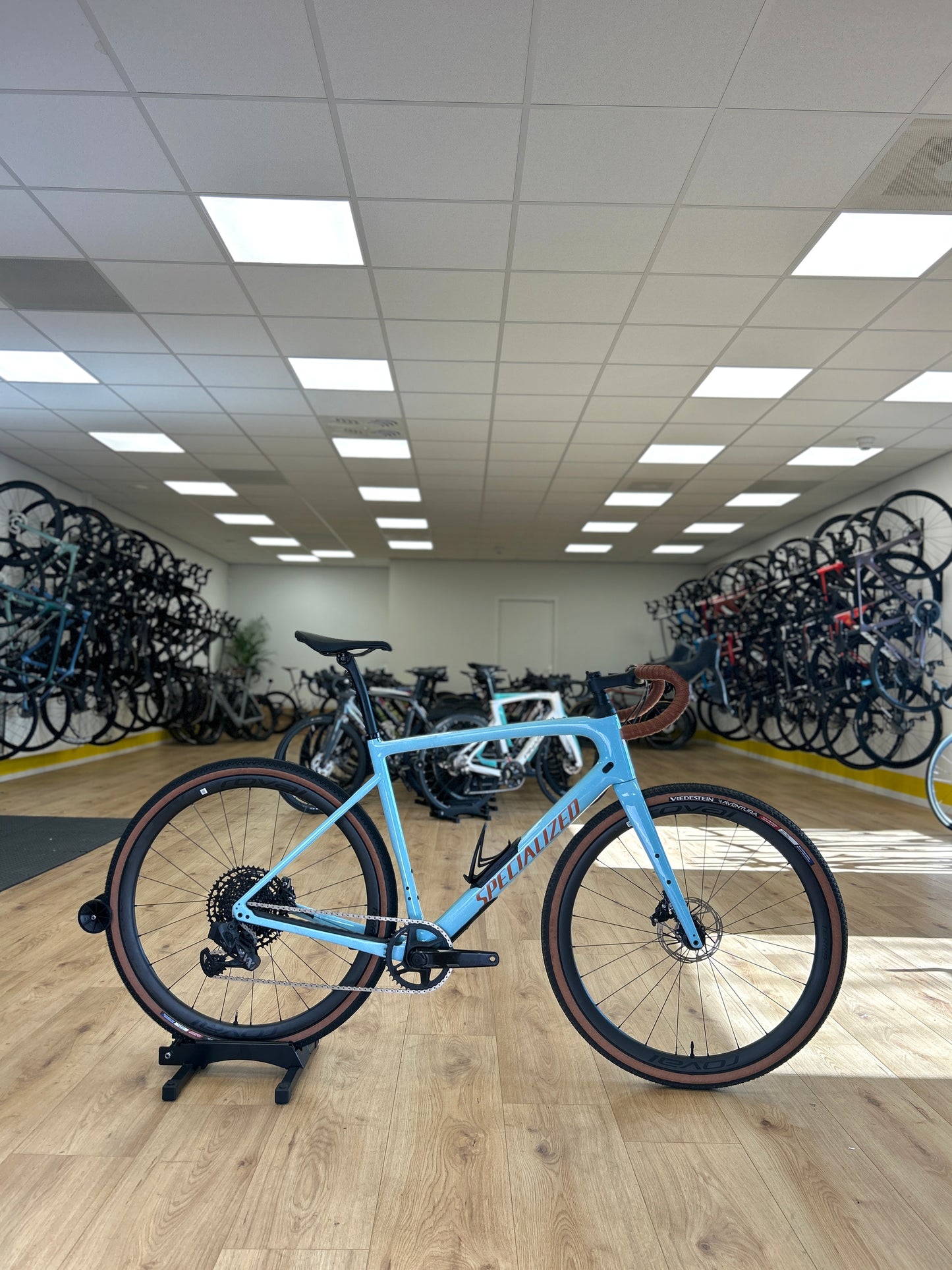 Specialized Diverge Expert AXS Carbon Disc Gravel