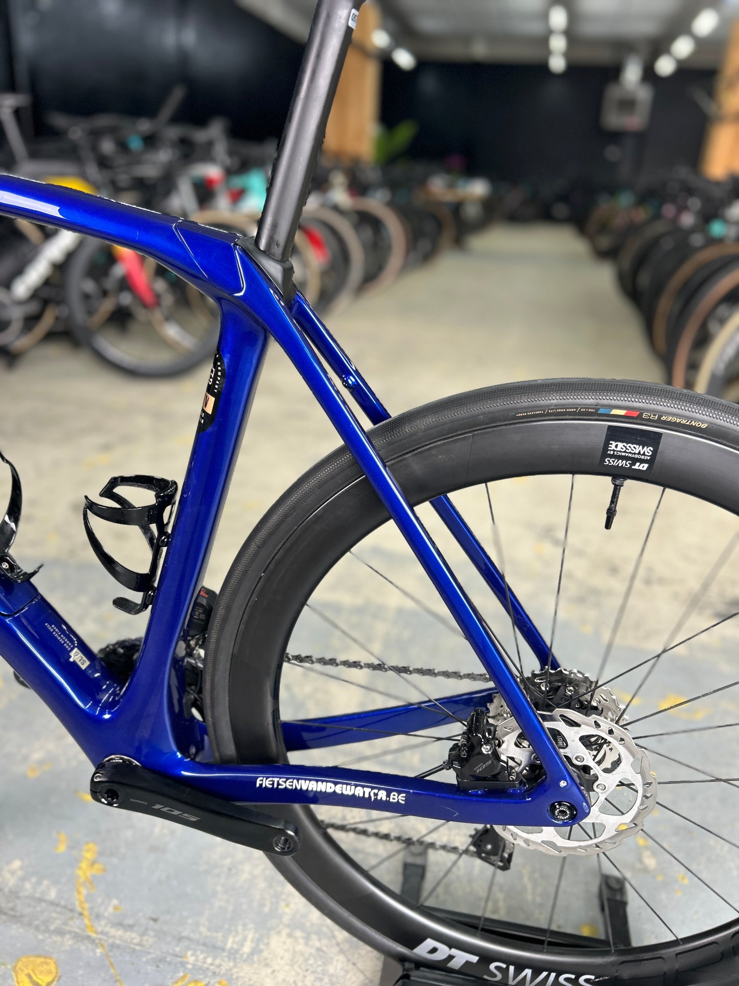 Trek Domane SL6 Di2 Carbon Road Bike