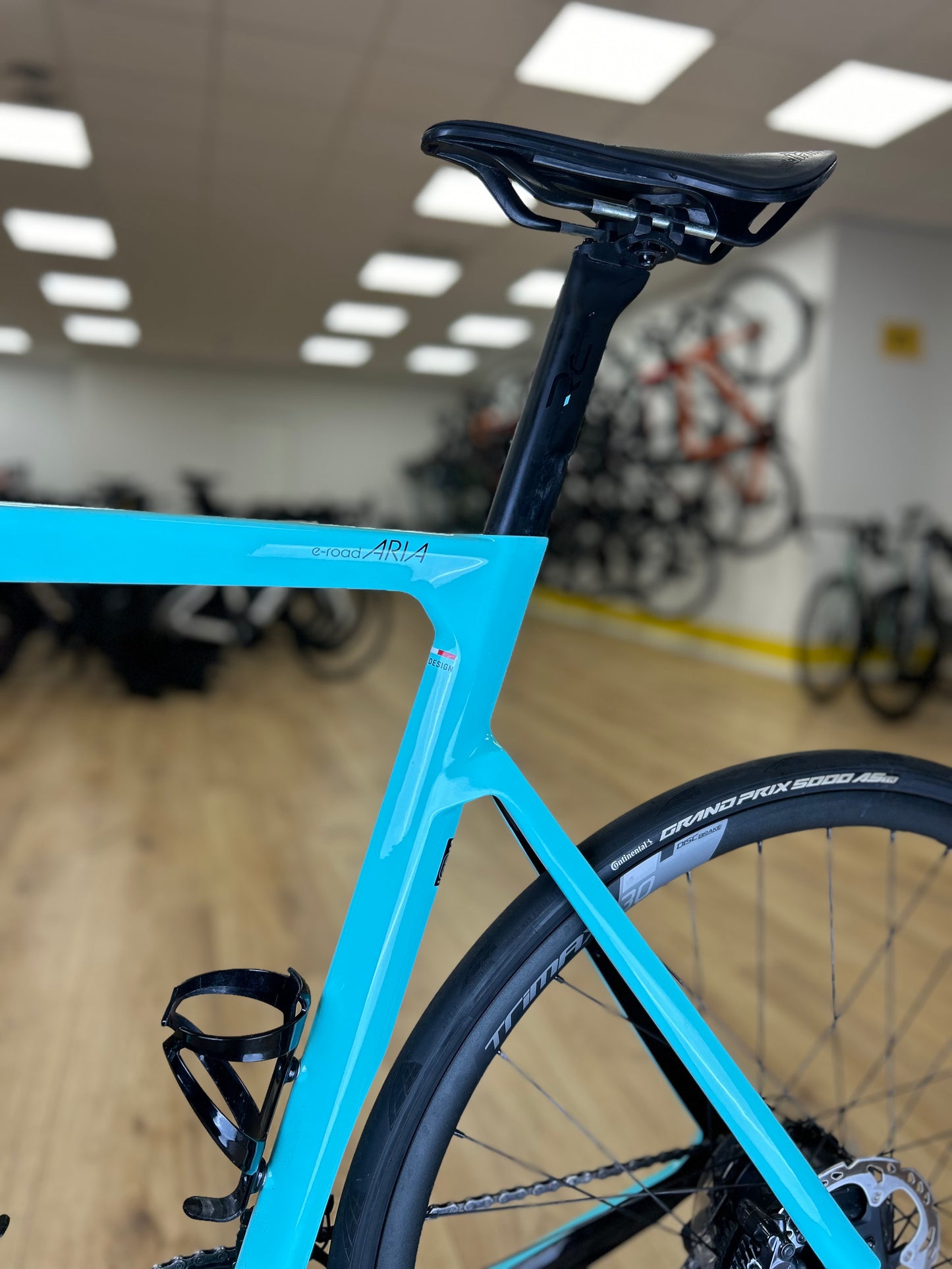 Bianchi Aria E-Bike Di2 Carbon Disc Racefiets