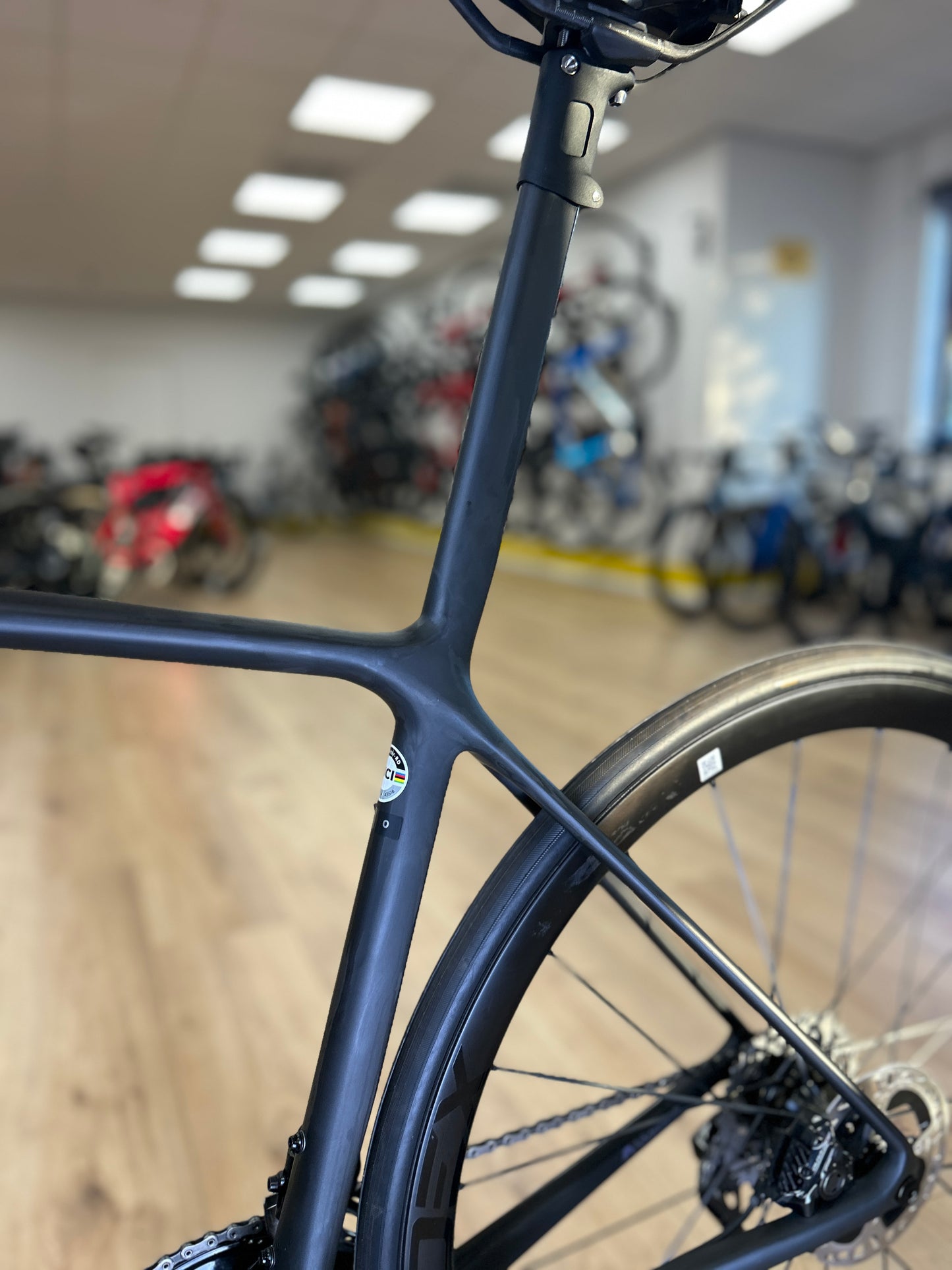 SHOWROOM MODEL Giant TCR Advanced SL Disc 0 Di2 Carbon Racefiets