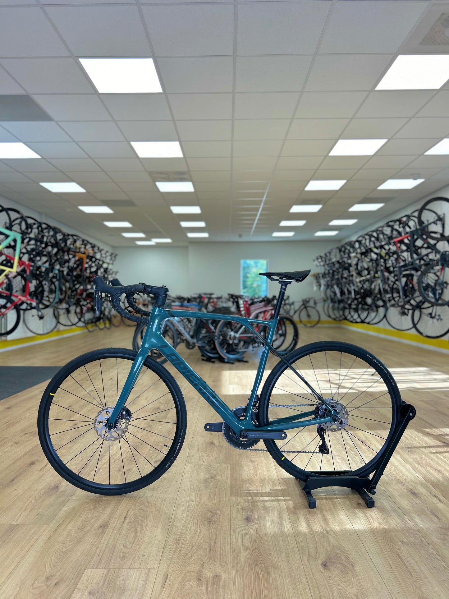 SHOWROOMMODEL Lapierre Pulsium Di2 Ultegra Racefiets