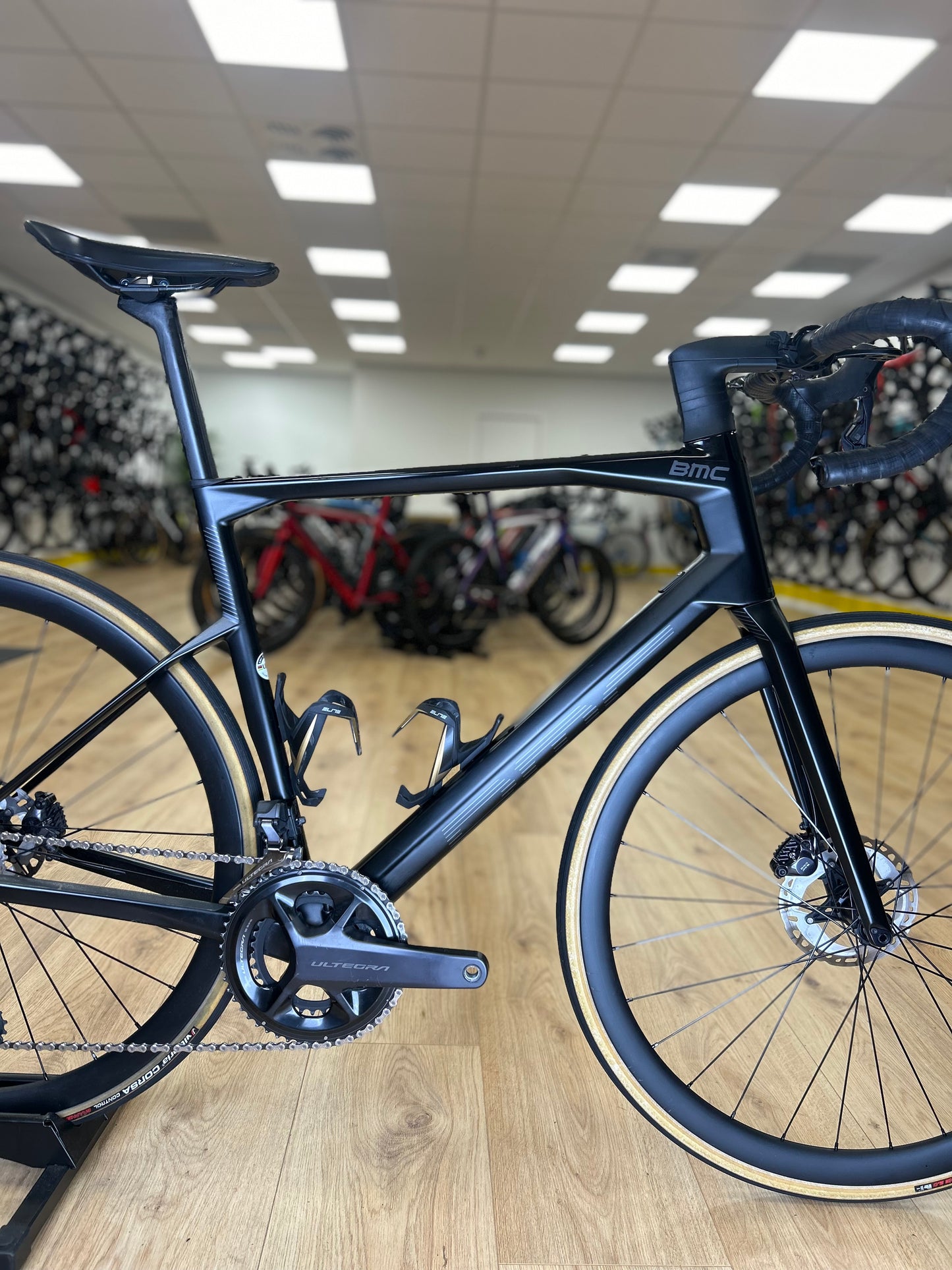 BMC Road Machine 01 Di2 Carbon Disc Racefiets