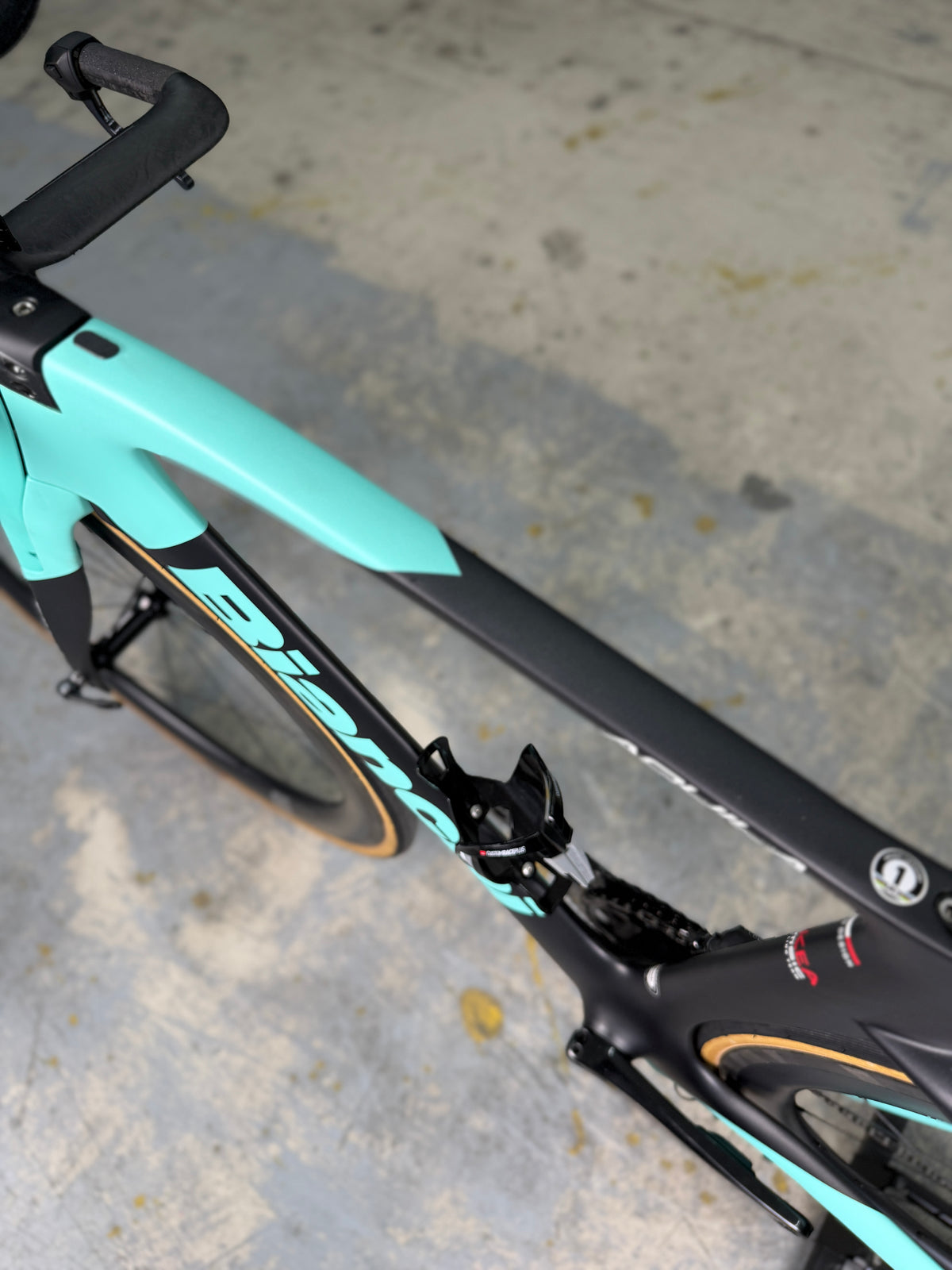 Bianchi Aquila CV Dura Ace Di2 Carbon Racefiets