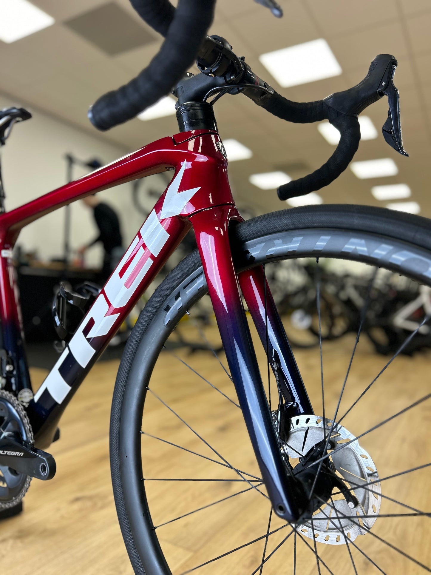 Trek Emonda SLR7 Di2 Carbon Disc Racefiets