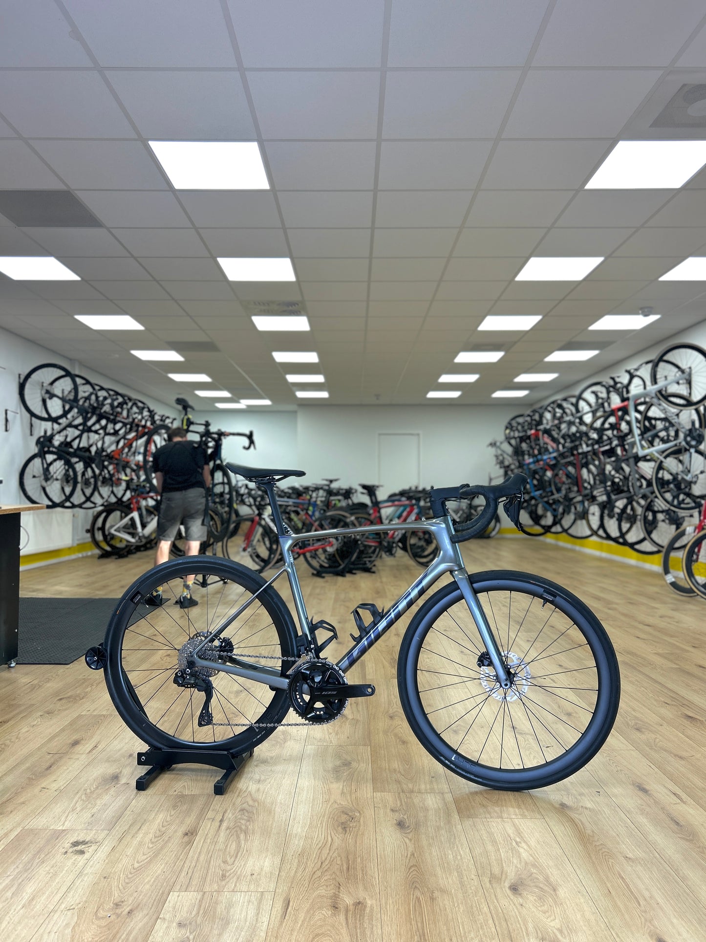 Giant Defy Advanced Di2 Carbon Racefiets