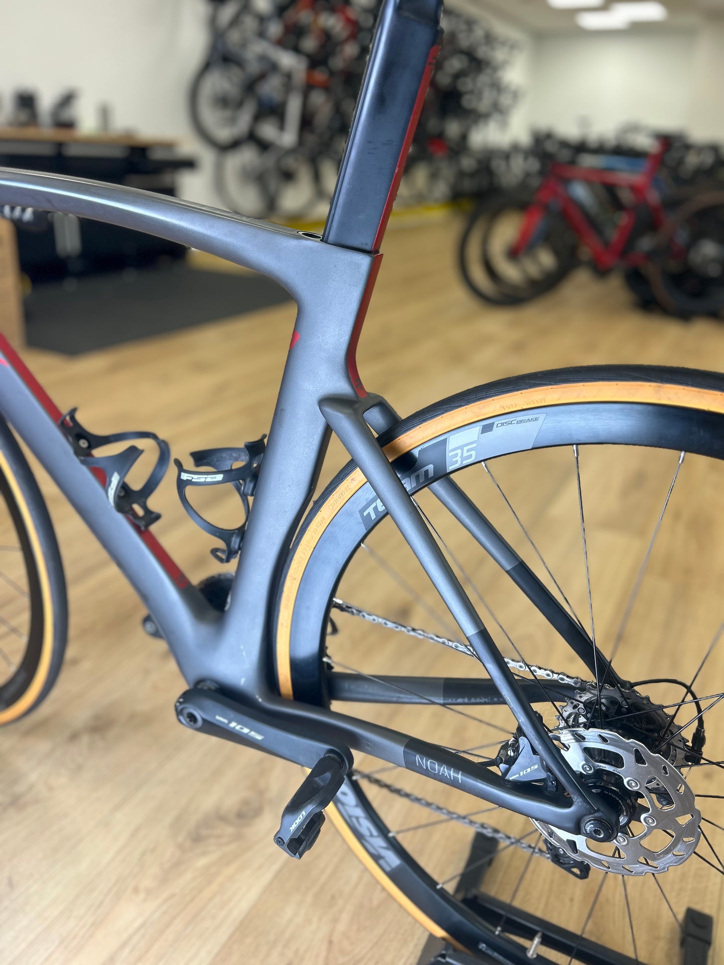 Ridley Noah Carbon Disc Racefiets