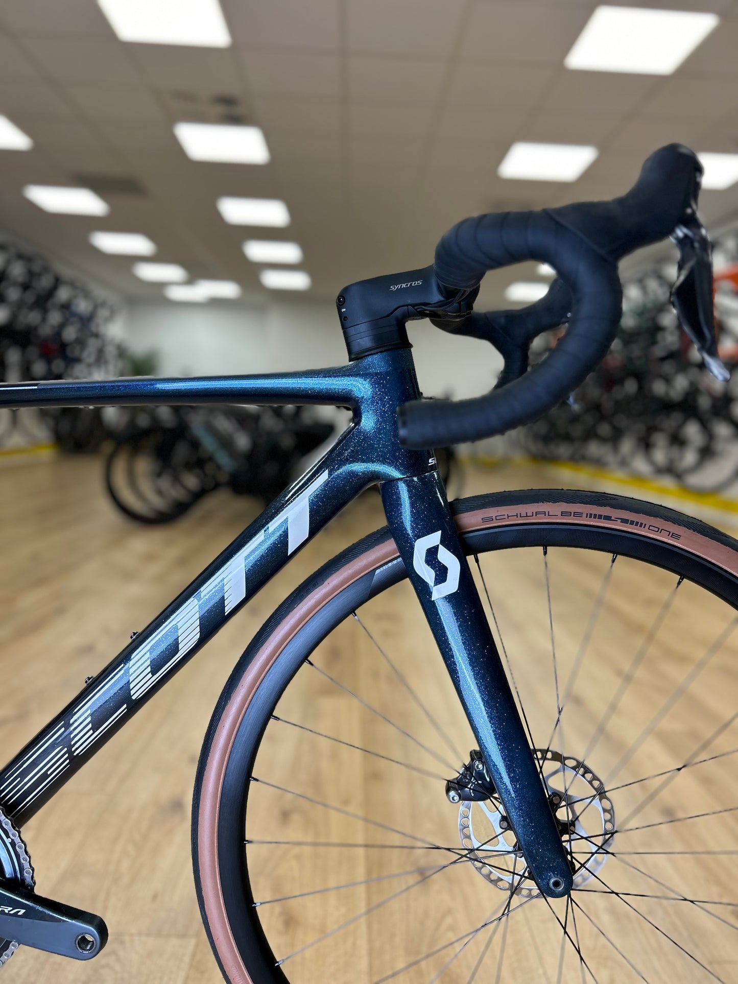 Scott Addict RC Di2 Carbon Disc Racefiets
