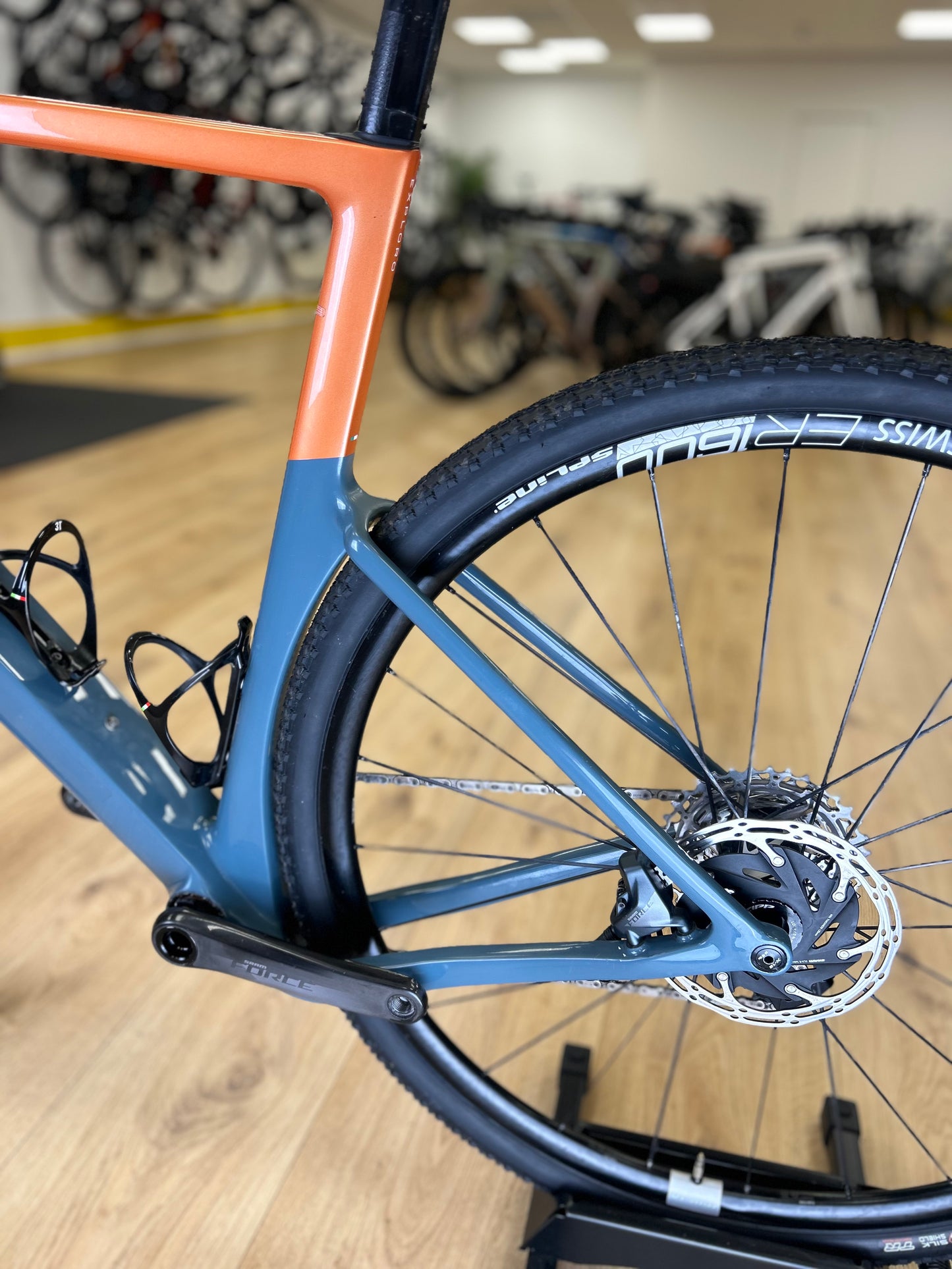 3T Exploro AXS Carbon Gravel