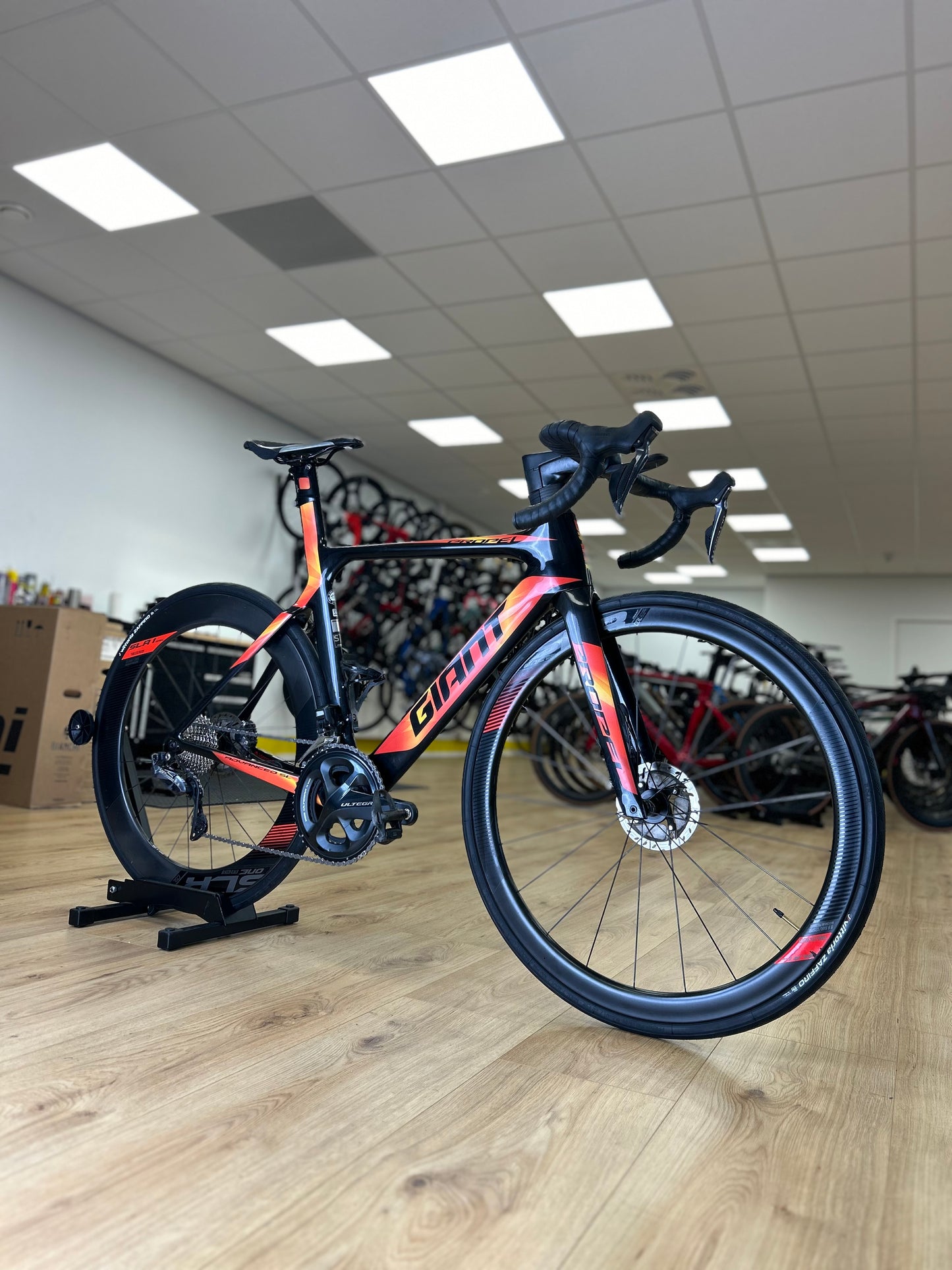 Giant propel Advanced SL Carbon Di2 Ultegra Racefiets