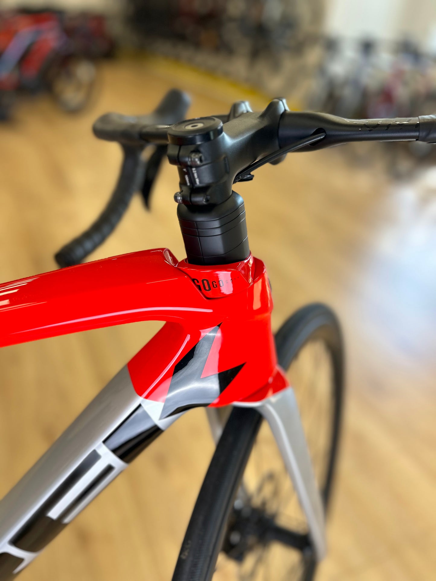 100km Trek Emonda SL6 Di2 Carbon Disc Road Bike