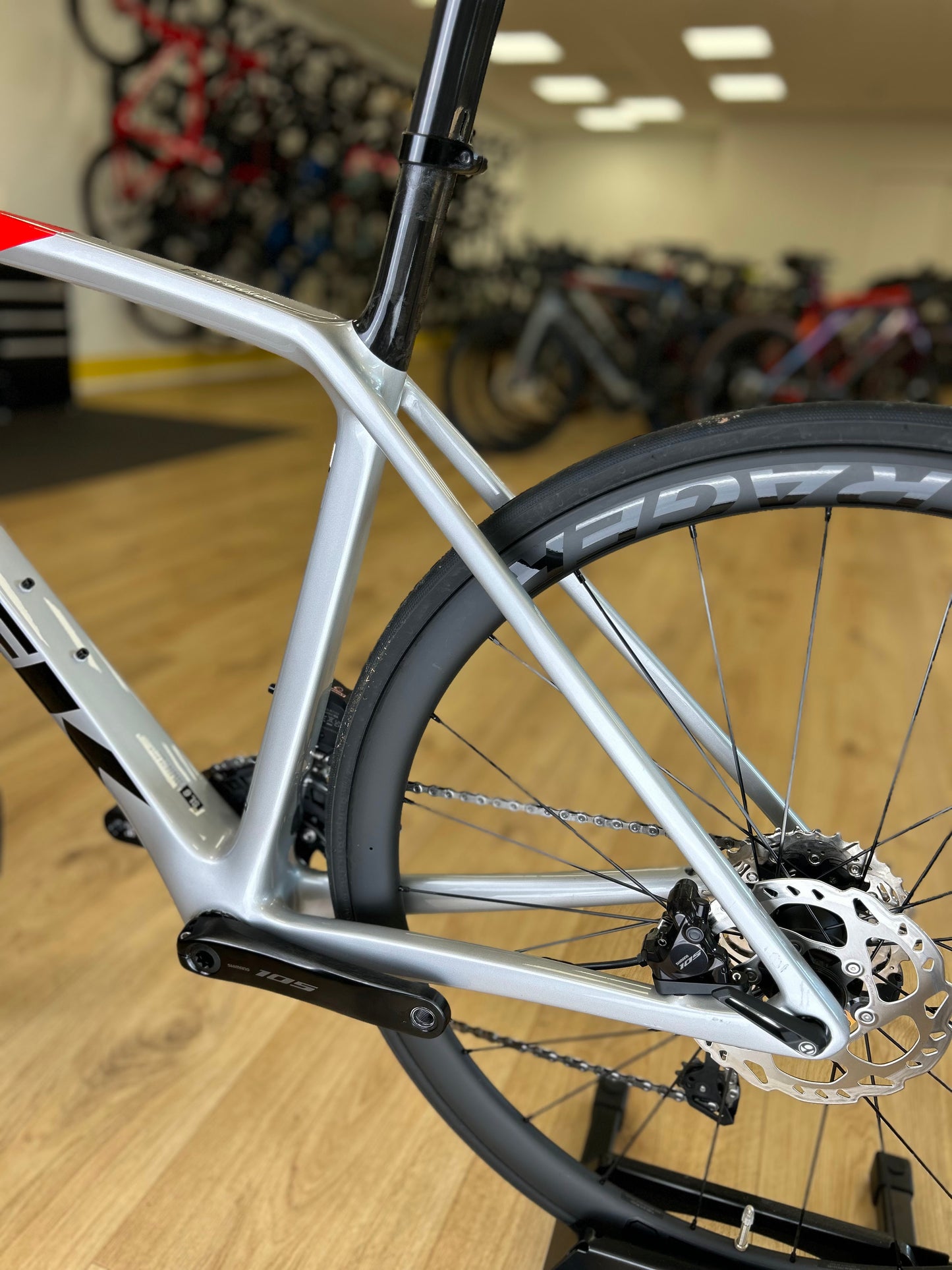 100km Trek Emonda SL6 Di2 Carbon Disc Road Bike