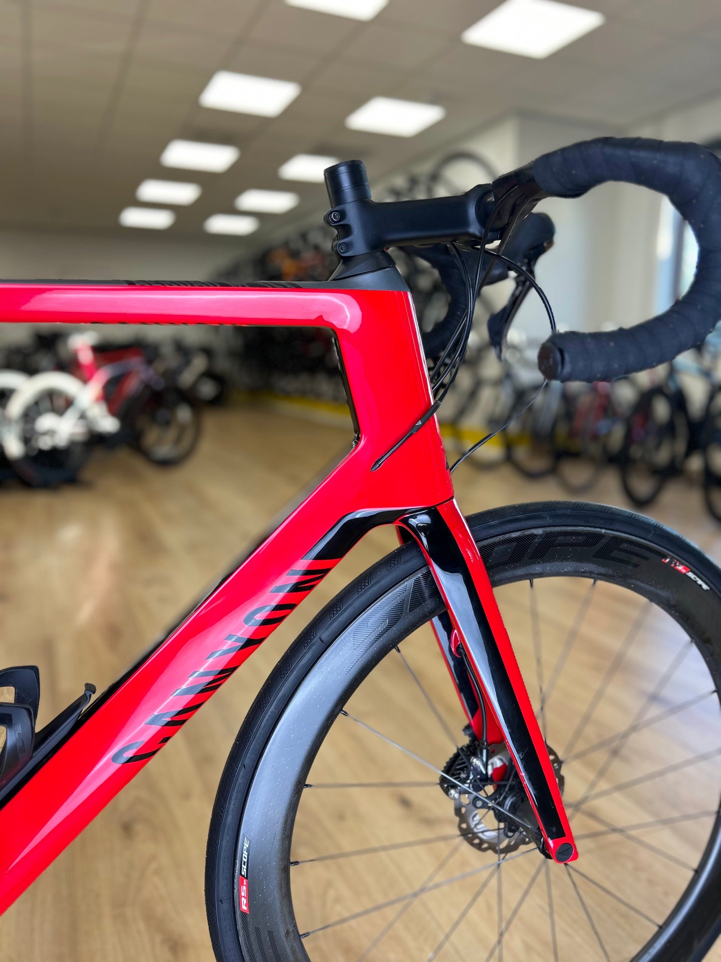 XXL Canyon Aeroad Ultegra Dosc Racing Bike