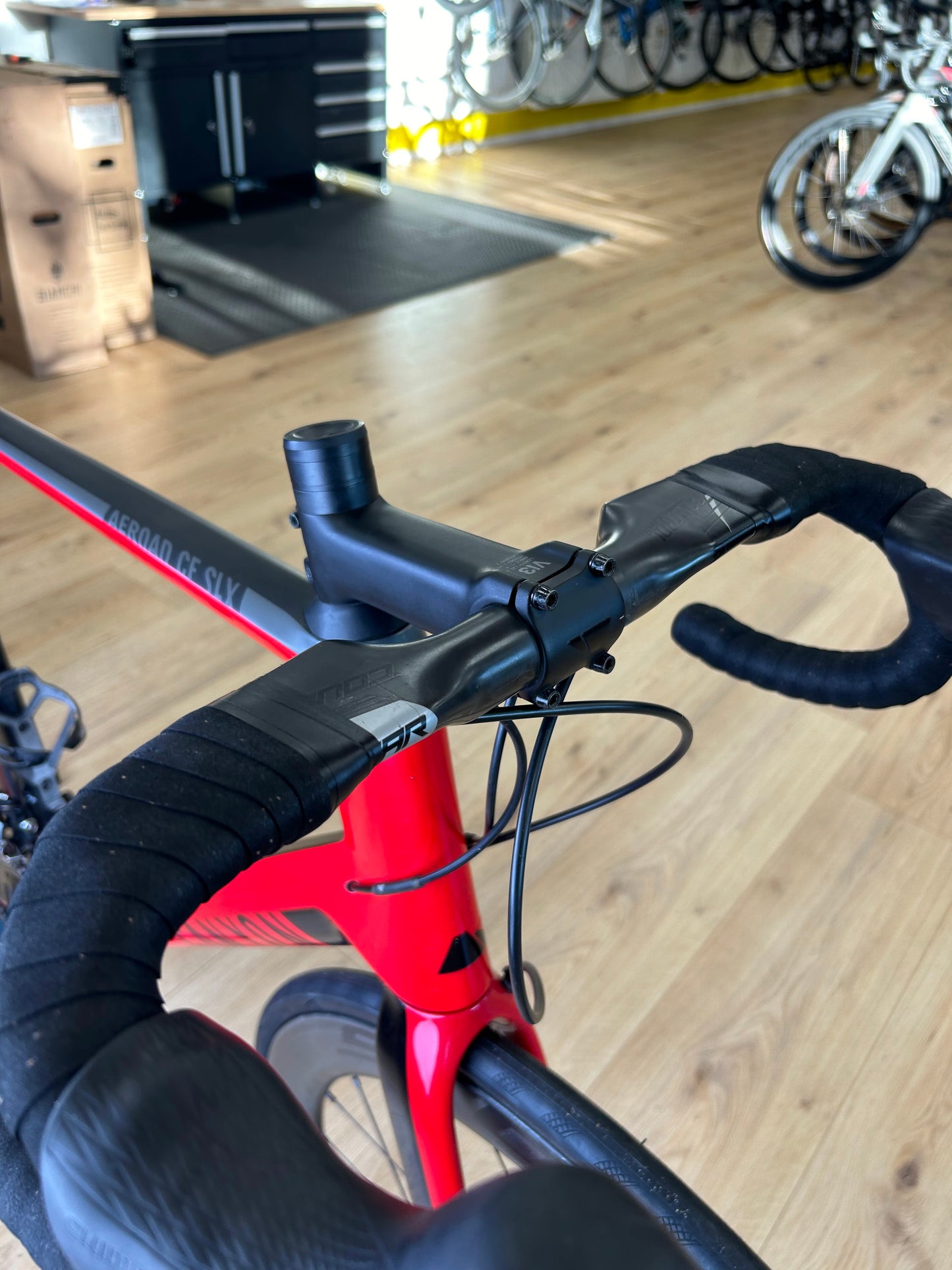 XXL Canyon Aeroad Ultegra Dosc Racing Bike