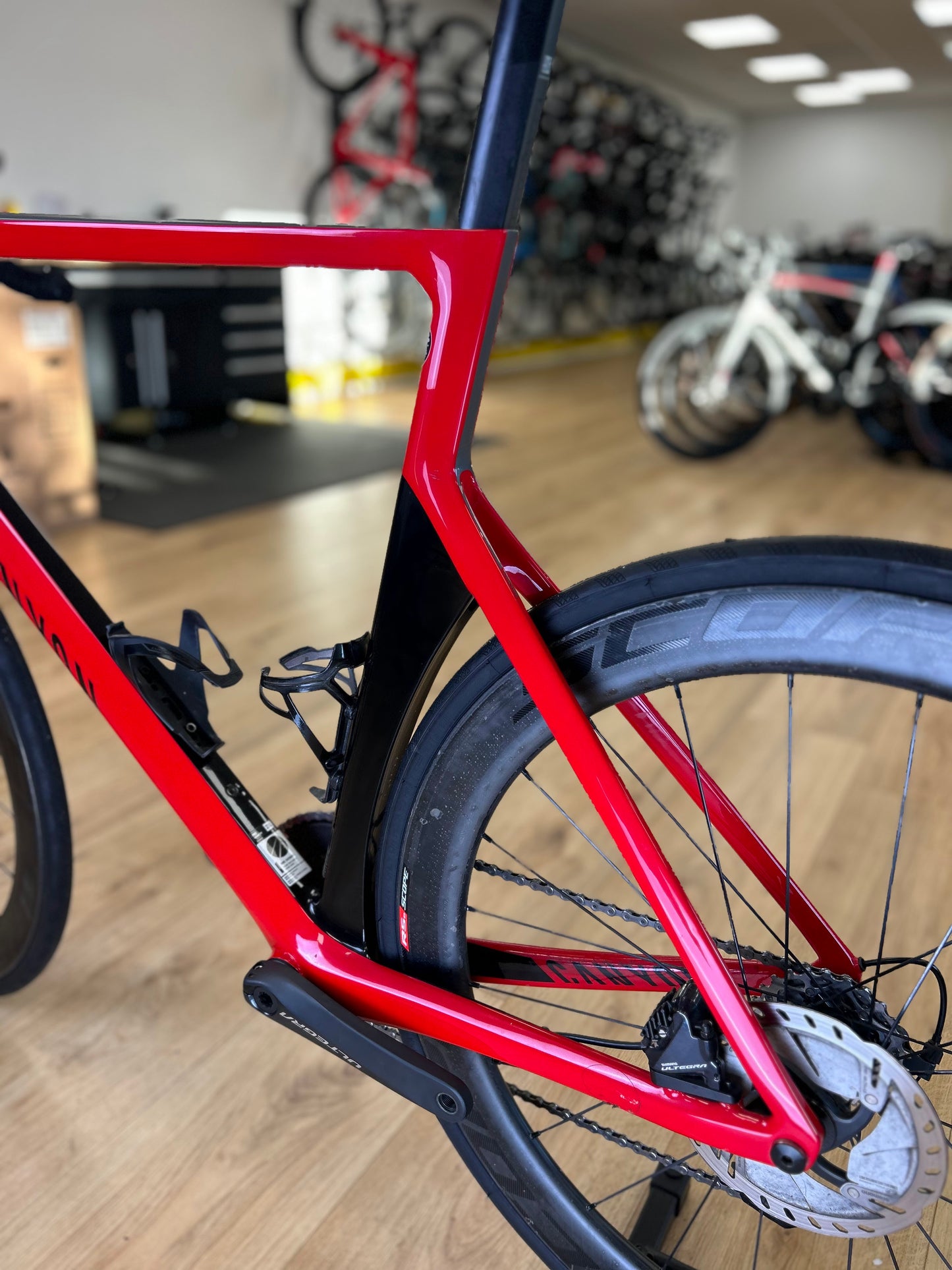 XXL Canyon Aeroad Ultegra Dosc Racing Bike